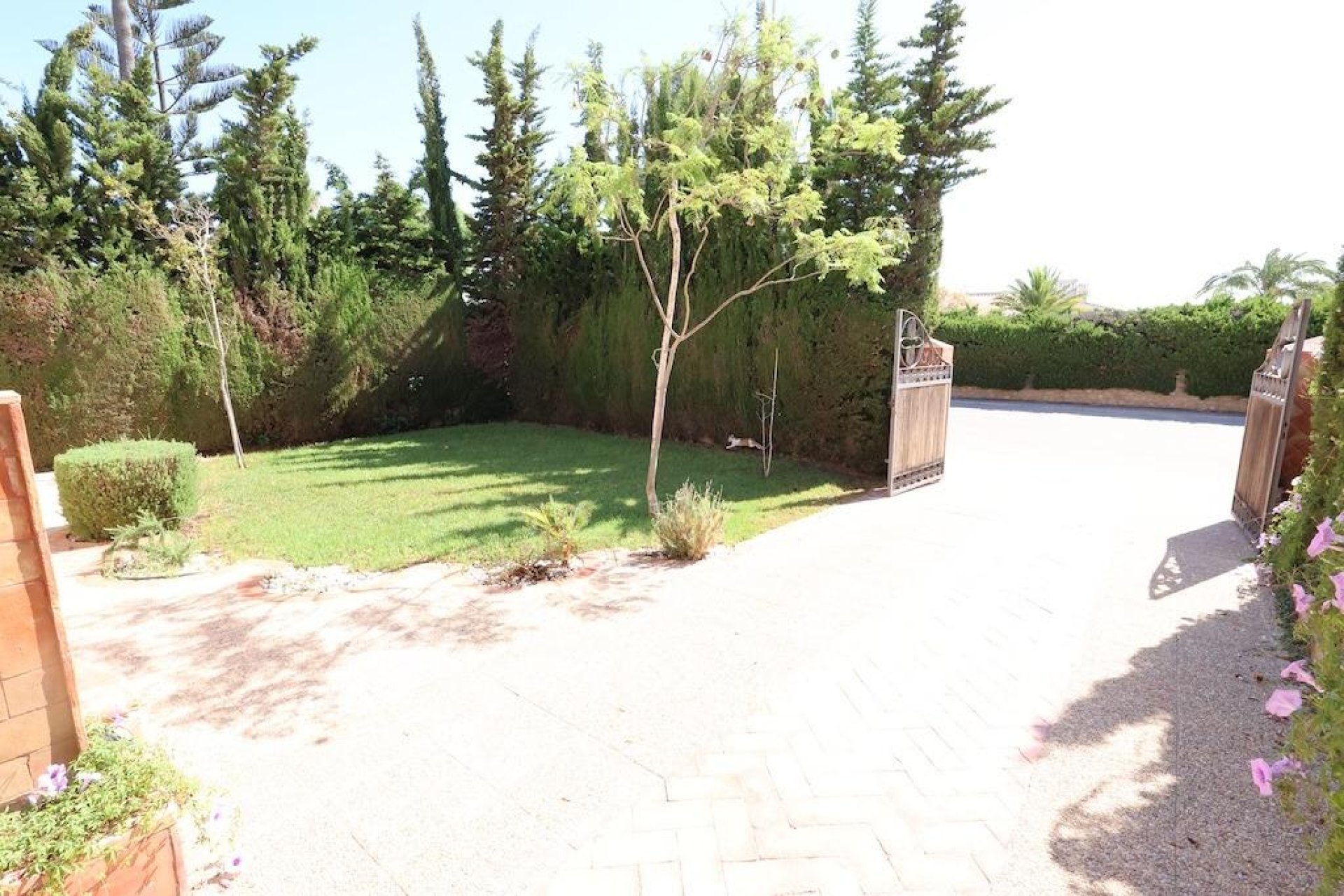 Resale - Chalet - Orihuela Costa - Villamartin