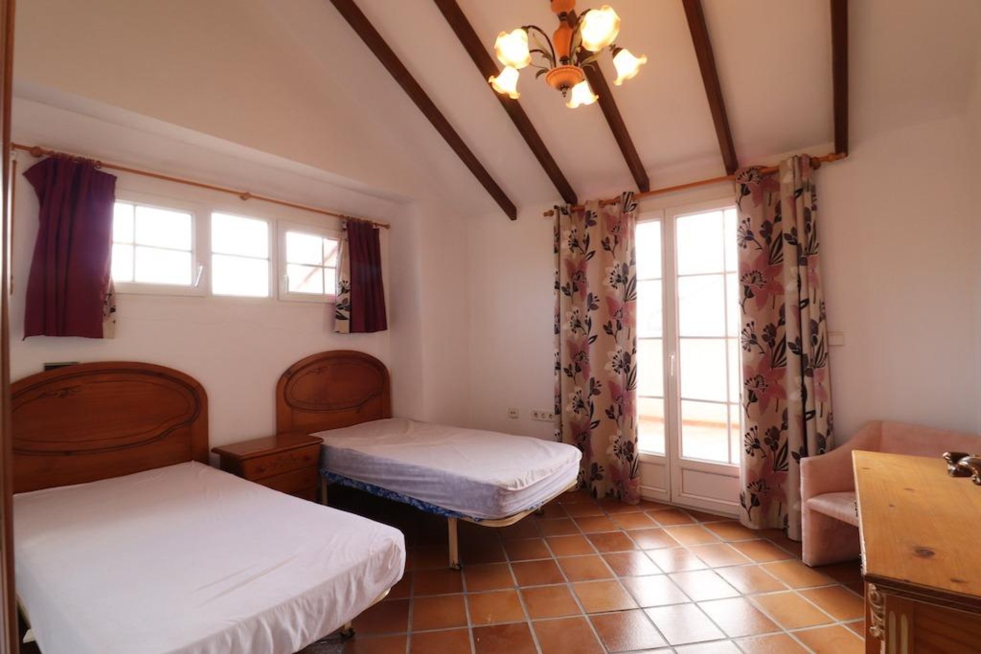 Resale - Chalet - Pilar de la Horadada - RioMar