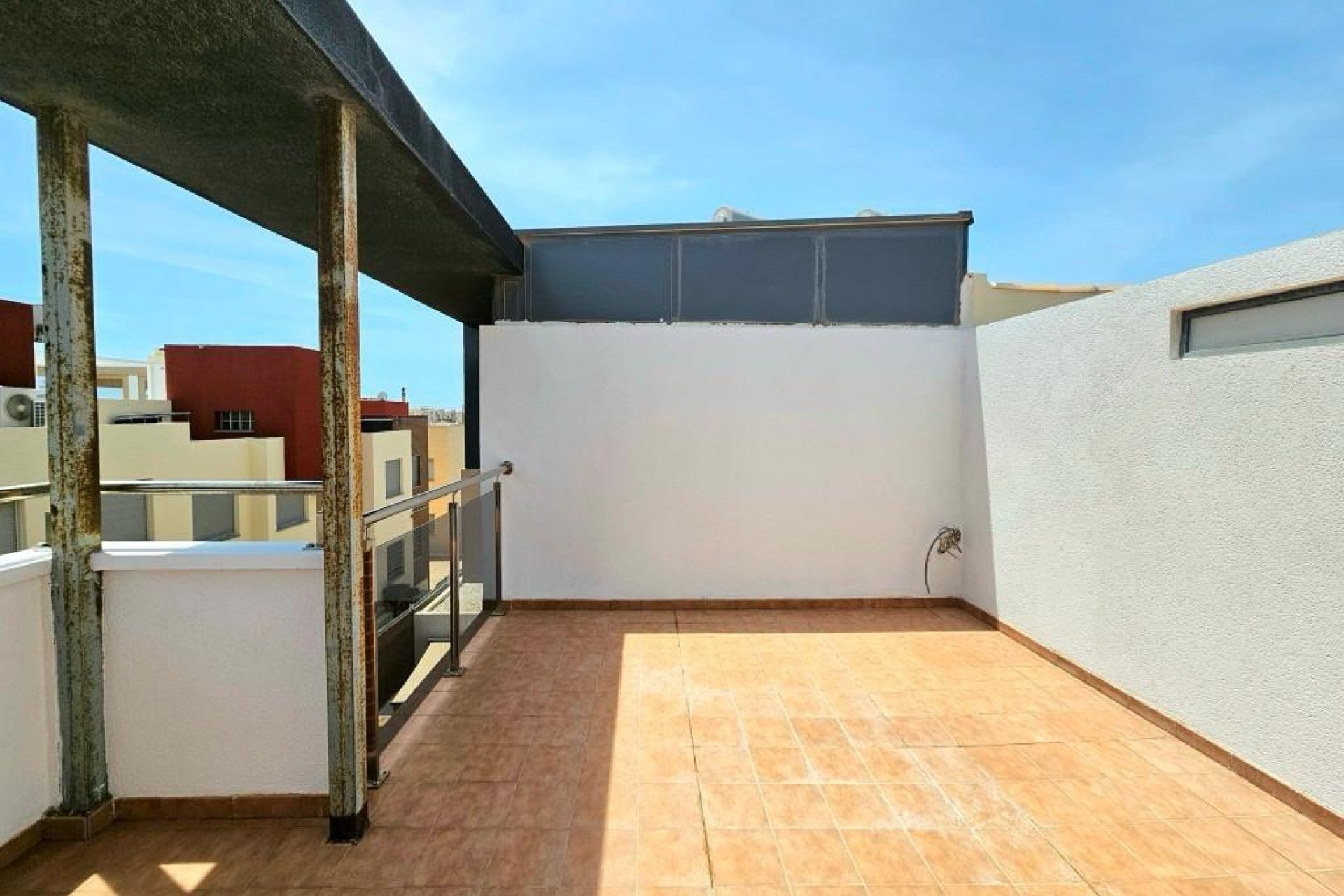 Resale - Chalet - Torrevieja - Aguas Nuevas