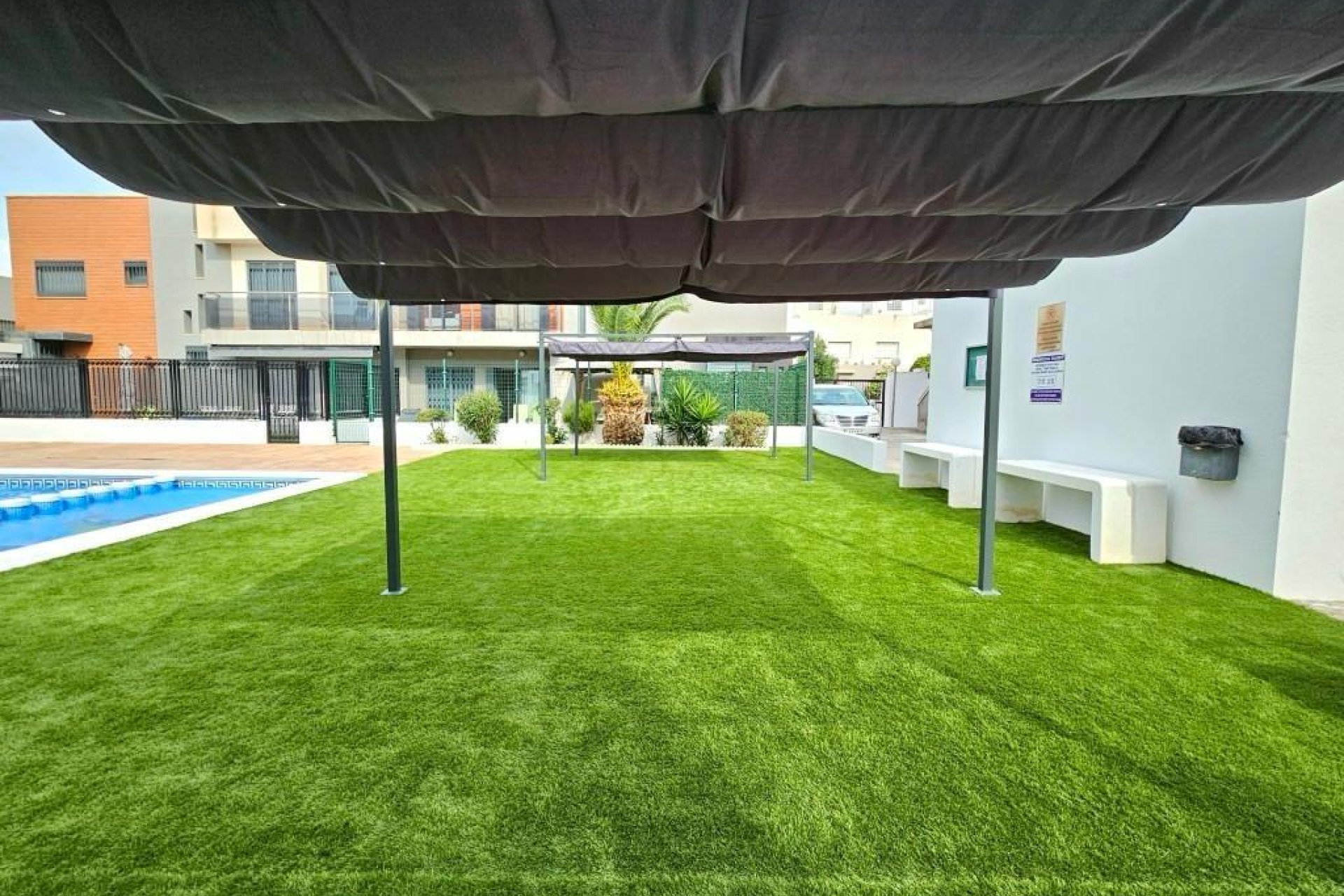 Resale - Chalet - Torrevieja - Aguas Nuevas