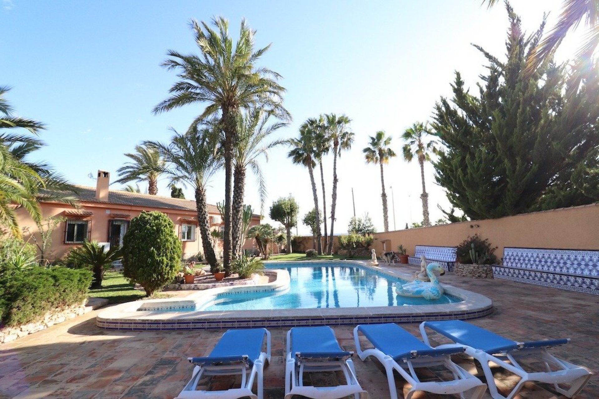 Resale - Chalet - Torrevieja - El chaparral