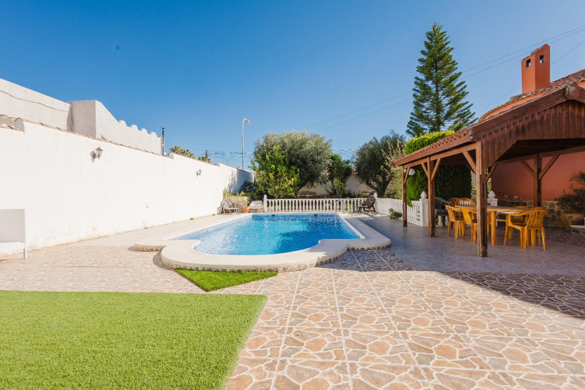 Resale - Chalet - Torrevieja - La siesta