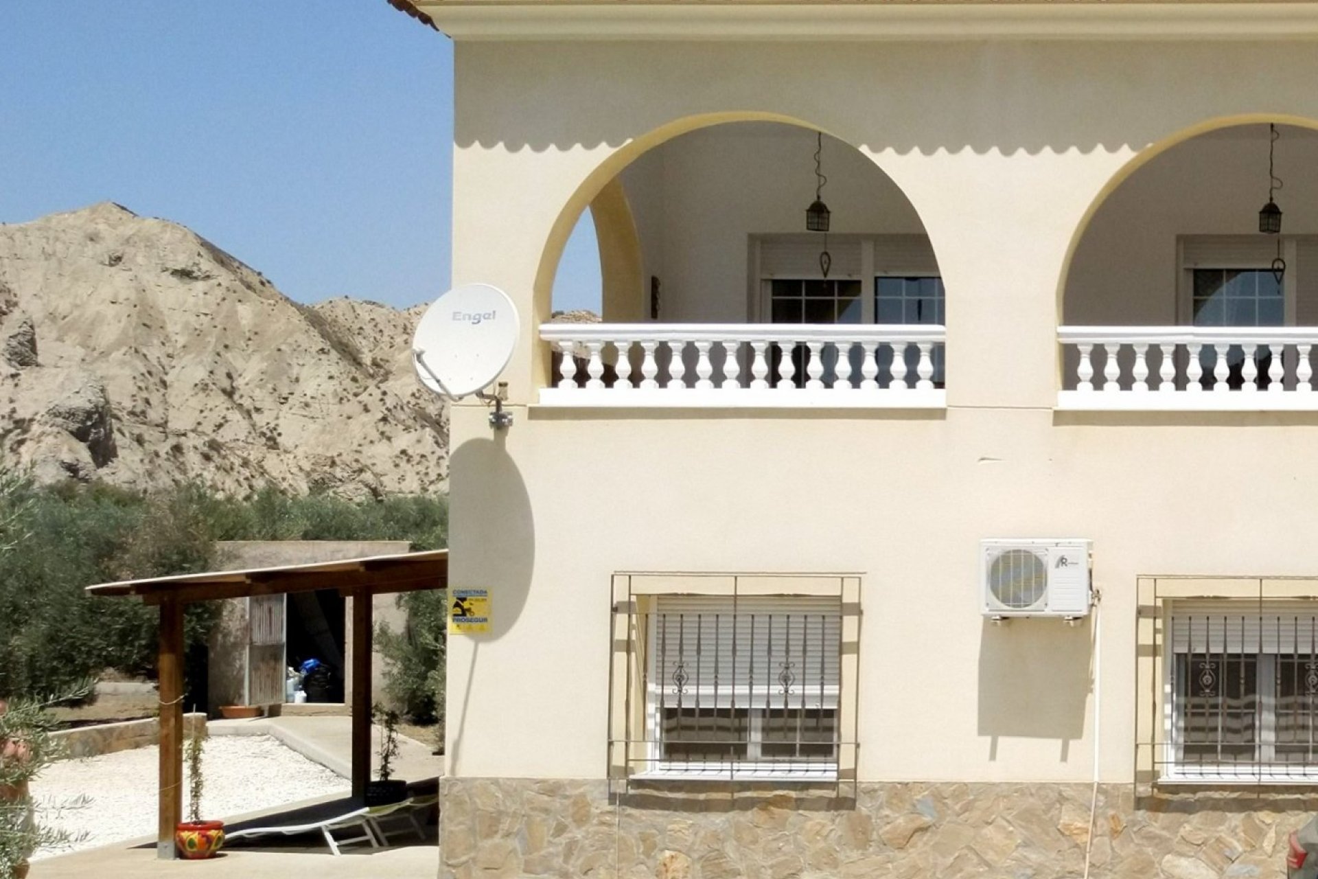 Resale - Country house - Alsodux - ALMERIA