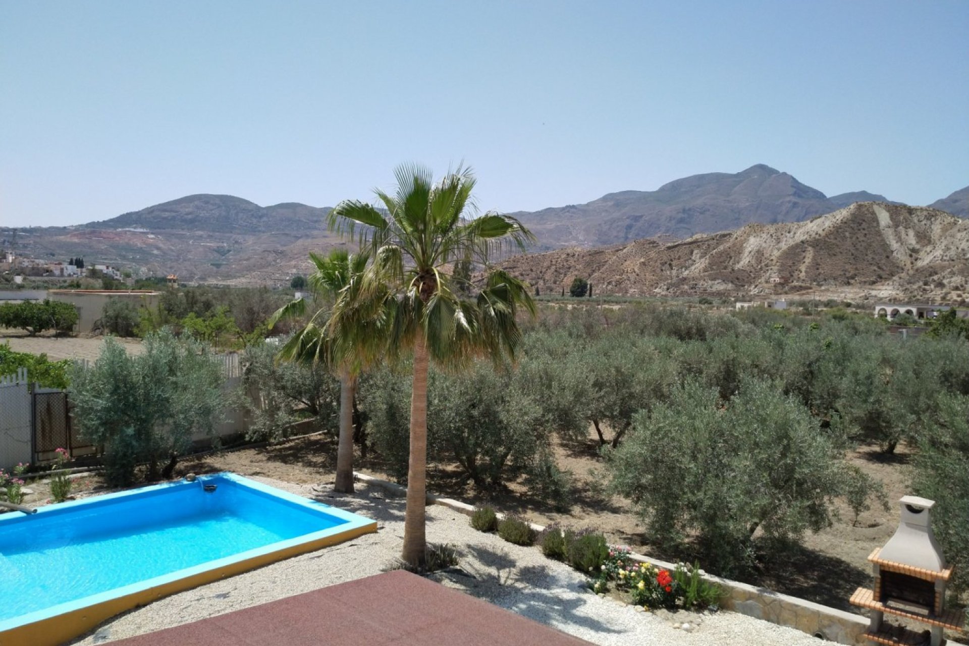 Resale - Country house - Alsodux - ALMERIA