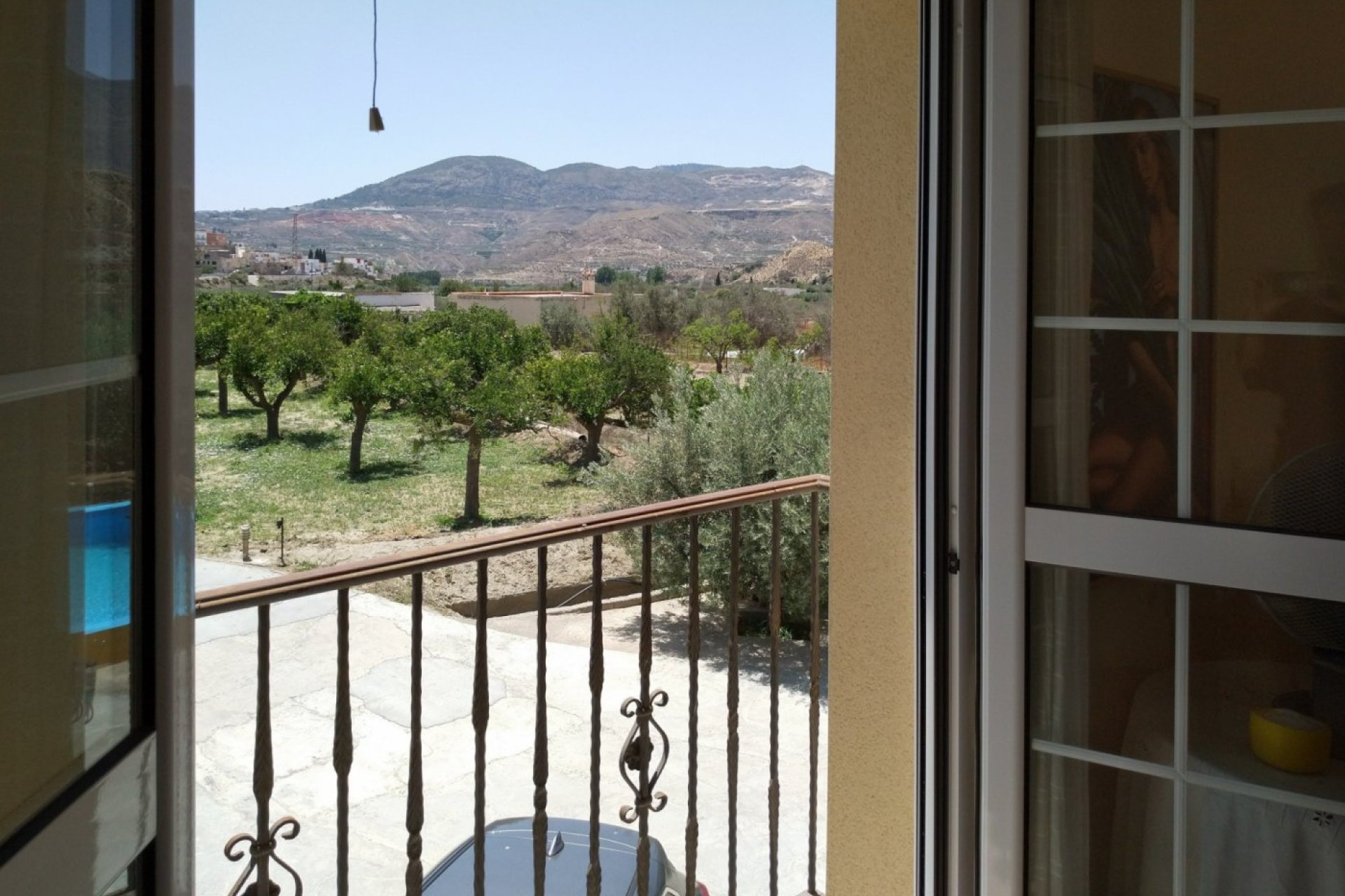 Resale - Country house - Alsodux - ALMERIA