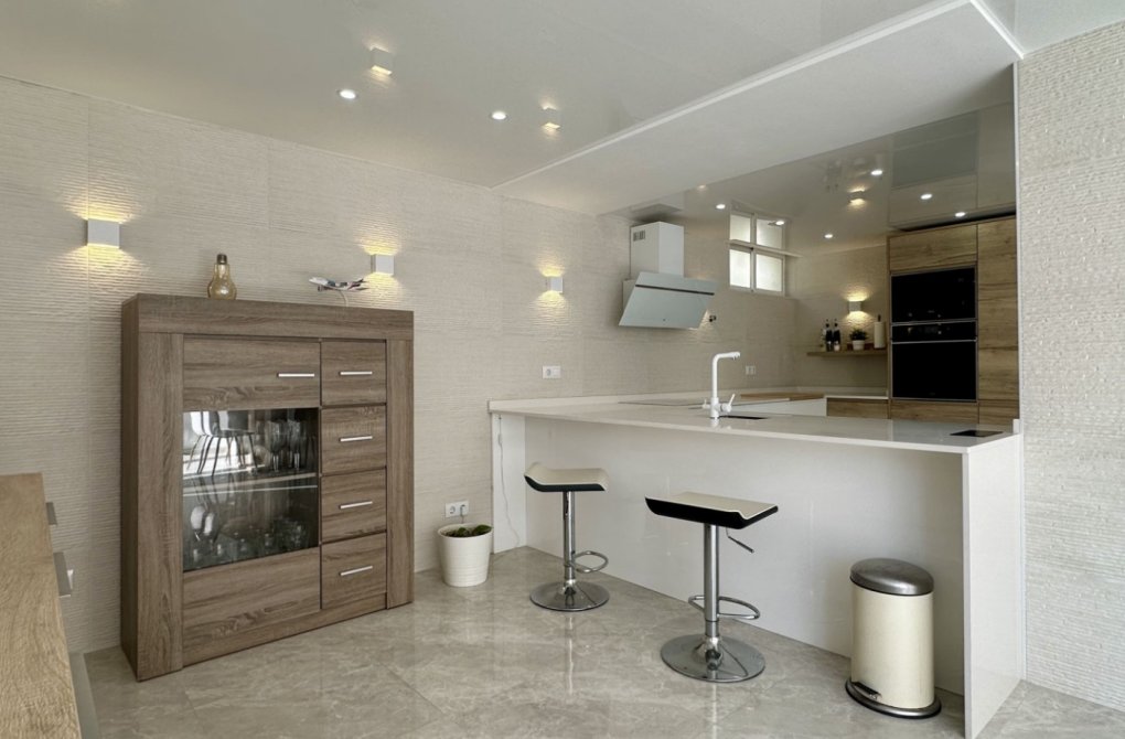 Resale - Detached Villa - Orihuela Costa - Los Altos