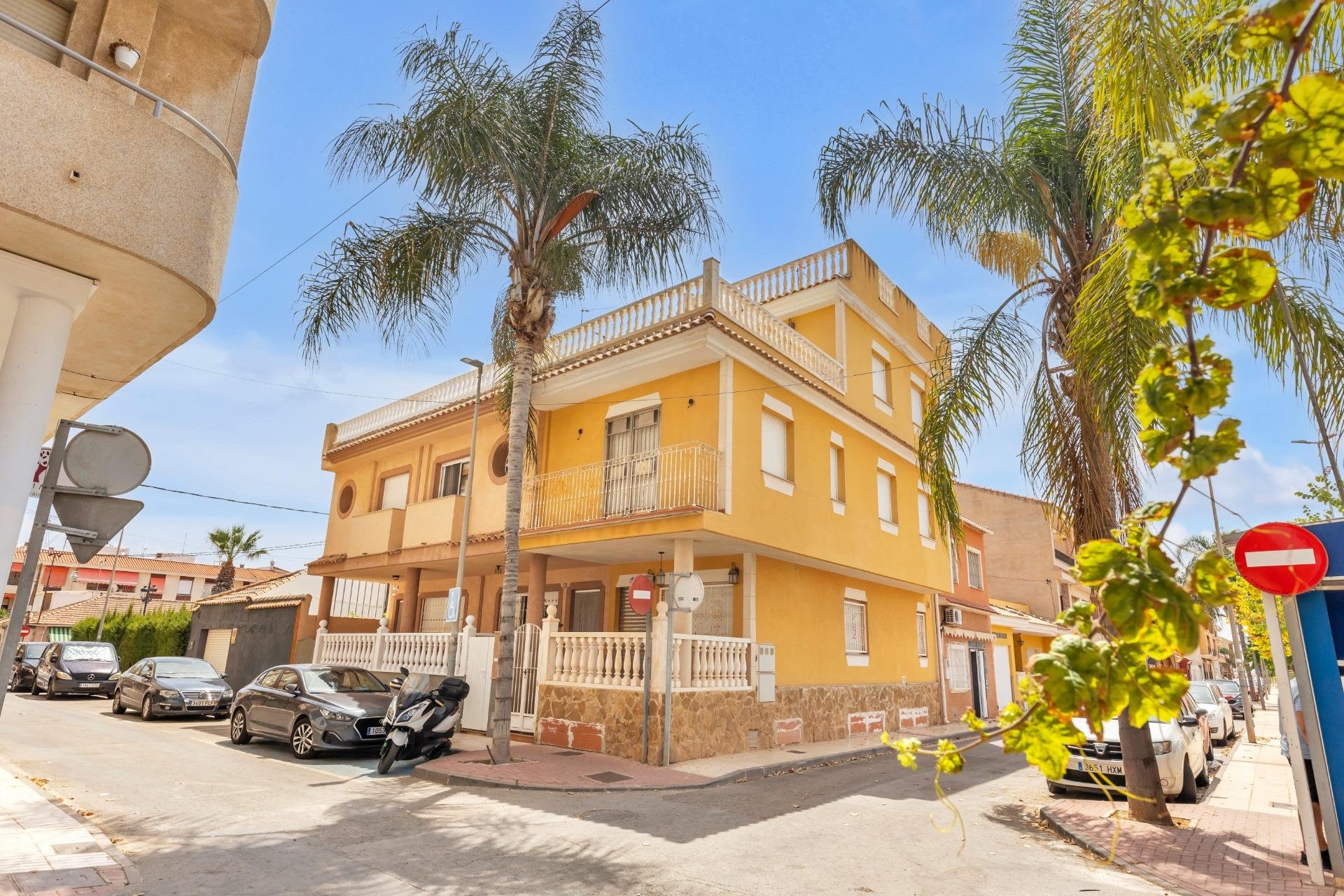 Resale - Duplex - Los Alcázares - Centro