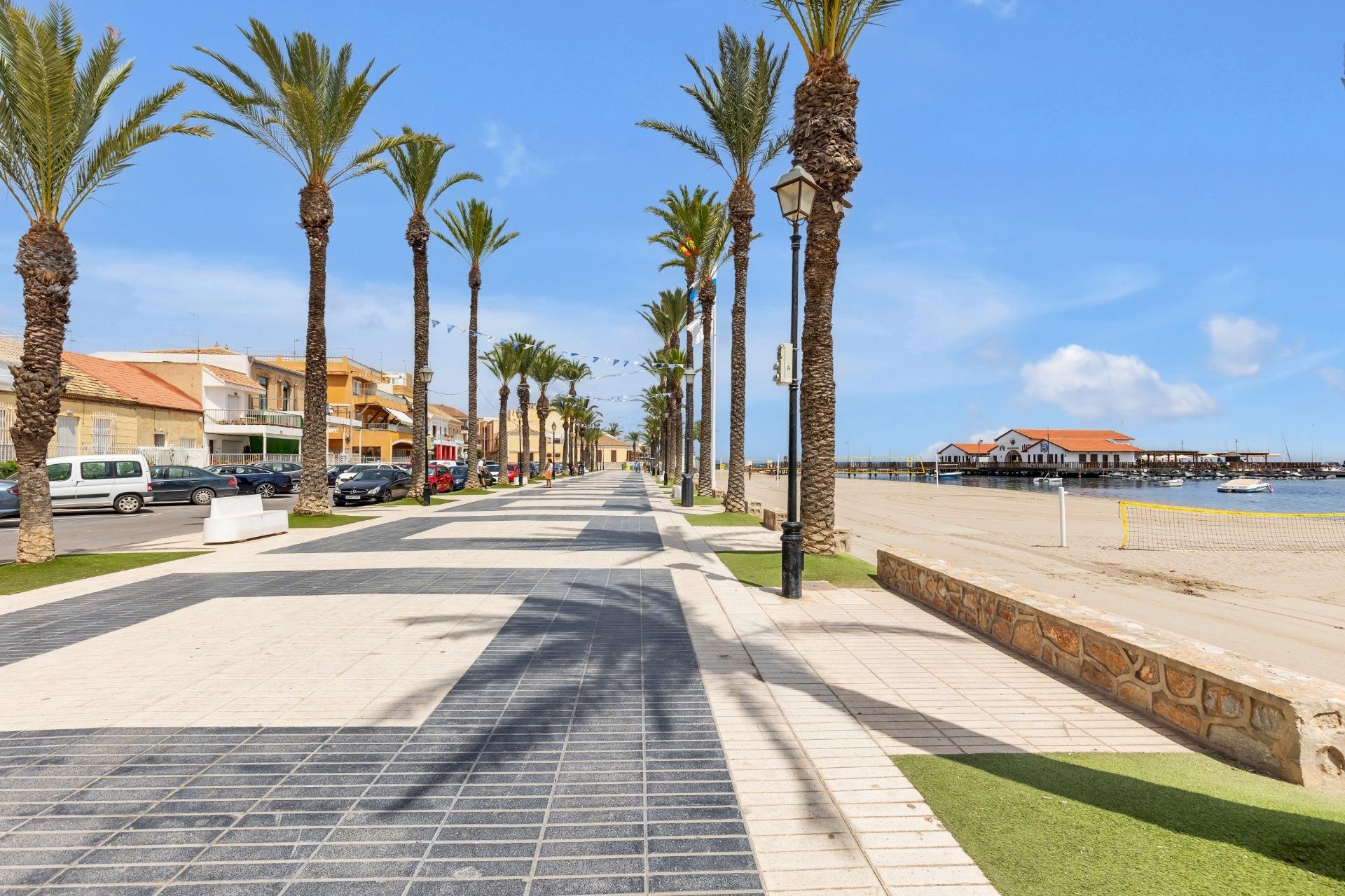 Resale - Duplex - Los Alcázares - Centro