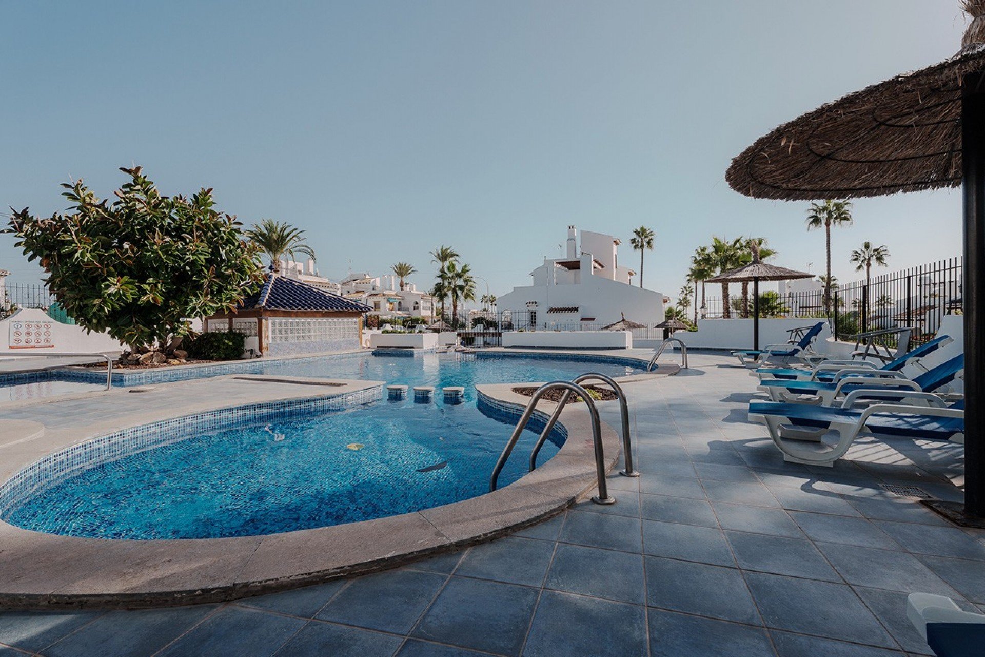 Resale - Duplex - Villamartin - Res. Las Filipinas