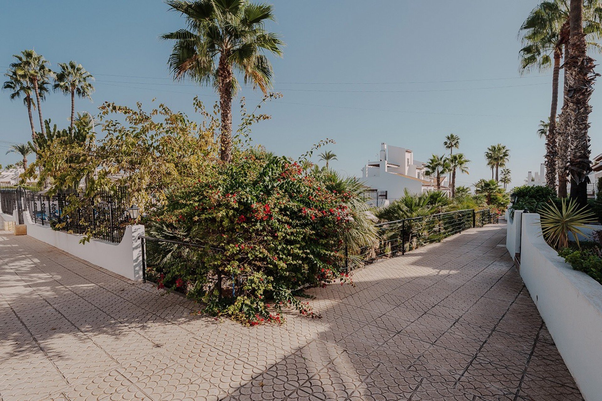 Resale - Duplex - Villamartin - Res. Las Filipinas