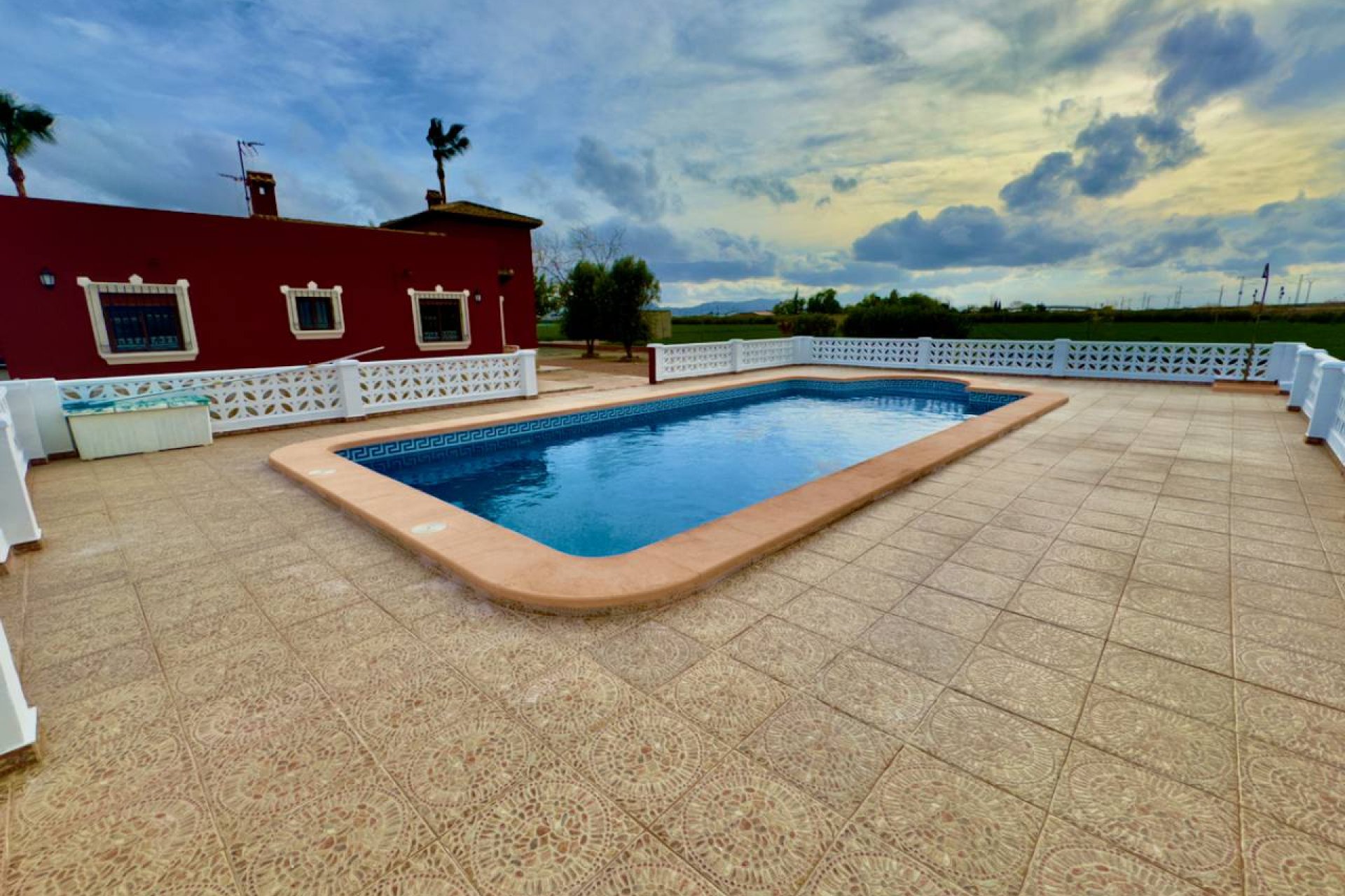 Resale - Finca / Country Property - Orihuela Costa - Orihuela