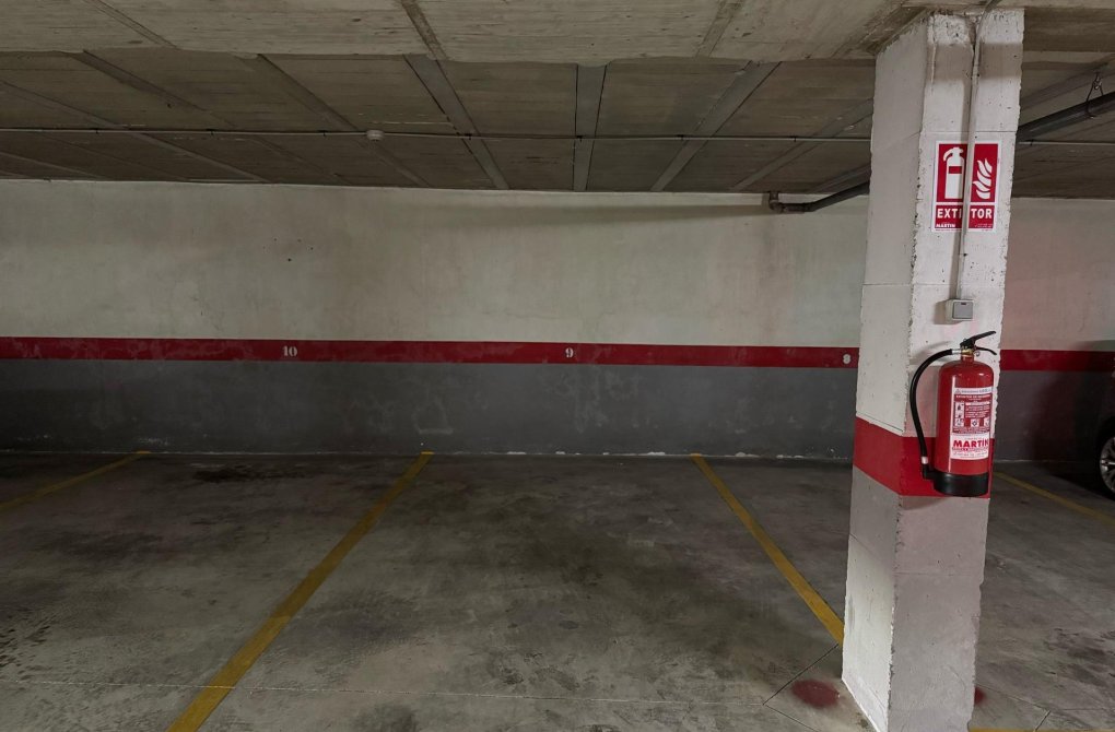 Resale - Garage - Torrevieja - Centro