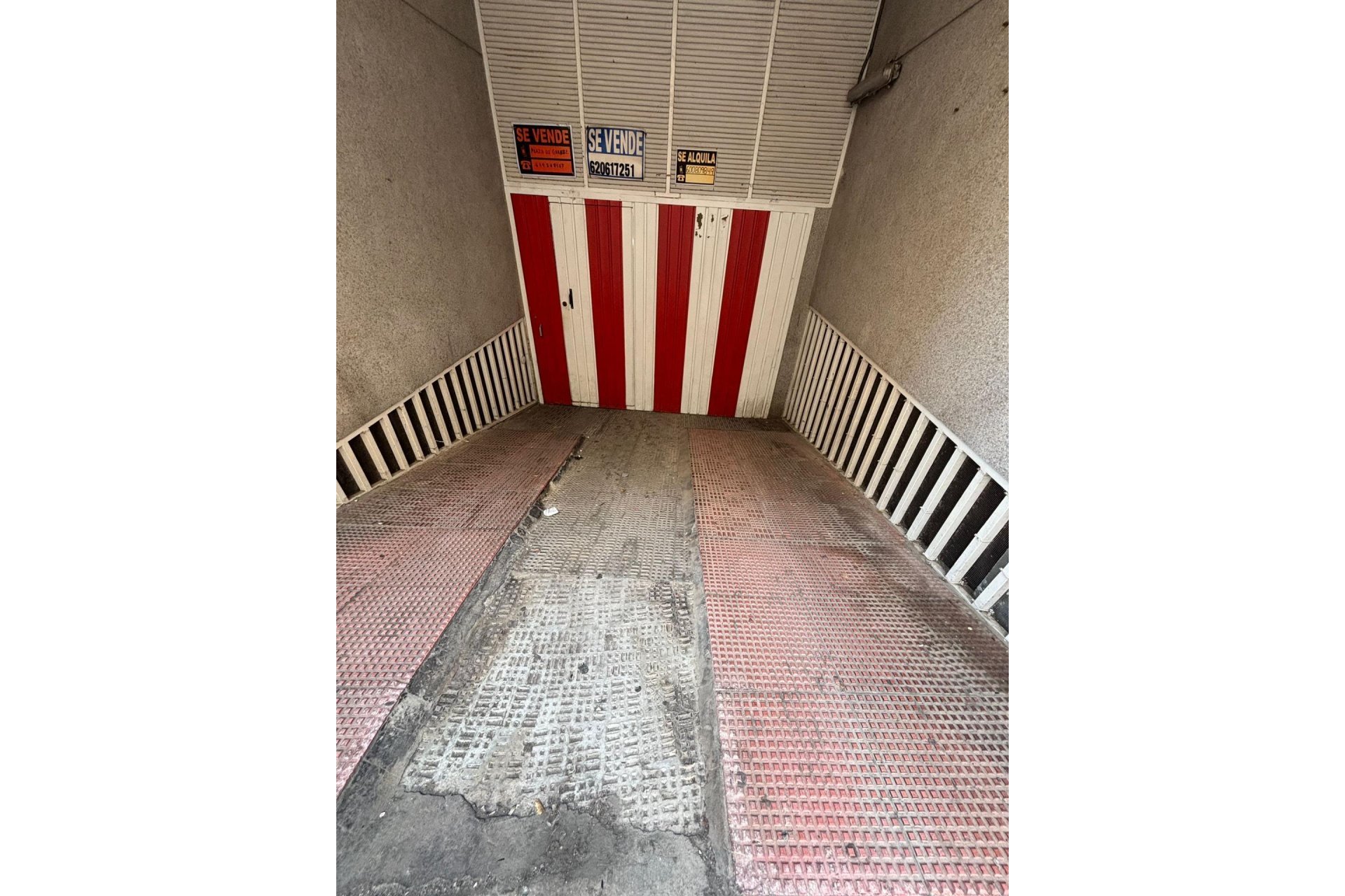 Resale - Garage - Torrevieja - Playa del cura