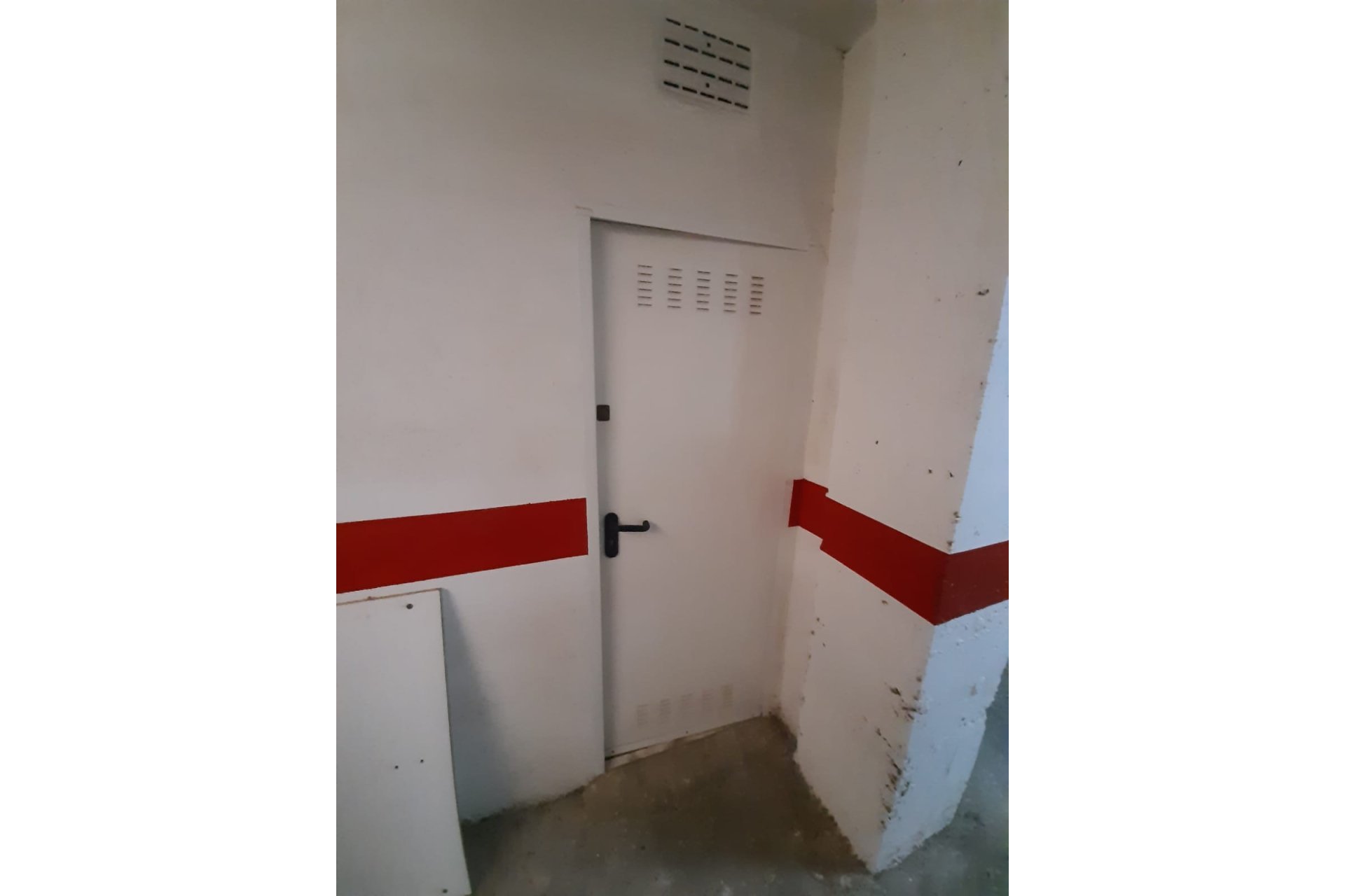 Resale - Garaje - Torrevieja - torrevieja