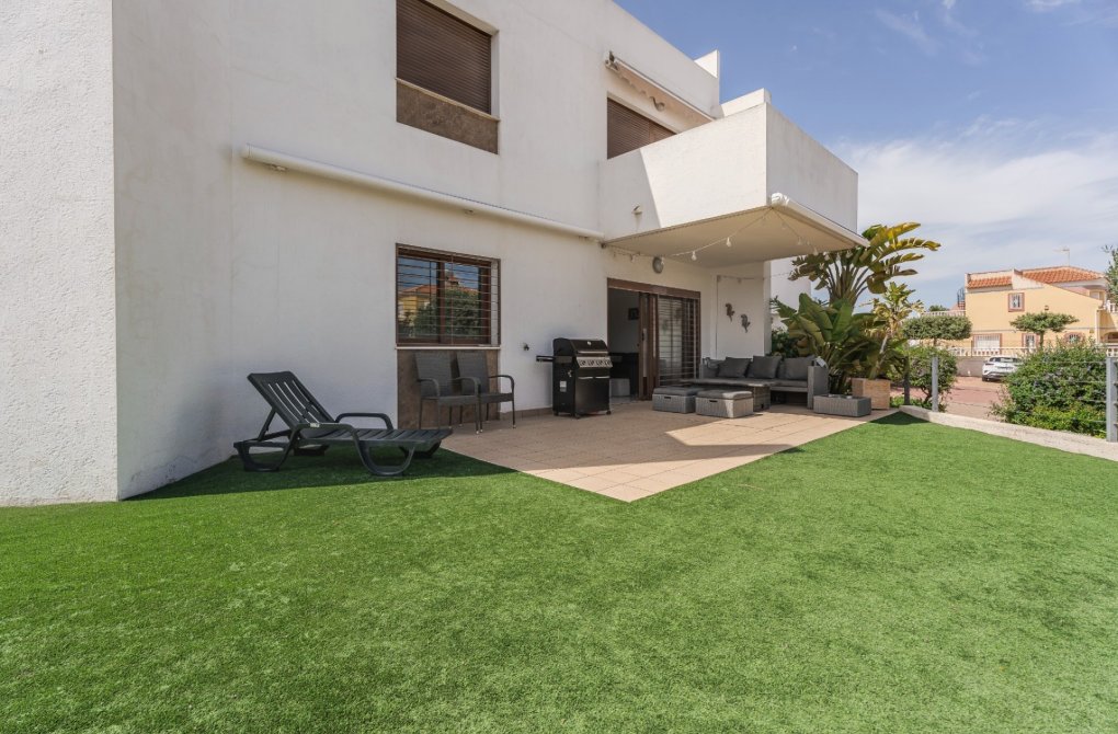 Resale - Ground Floor - Orihuela Costa - La Zenia