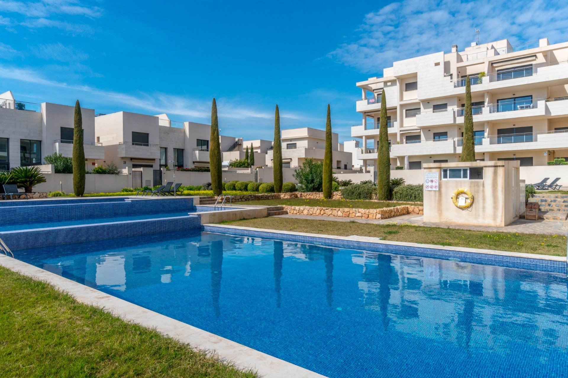 Resale - Ground Floor - Orihuela Costa - Montezenia