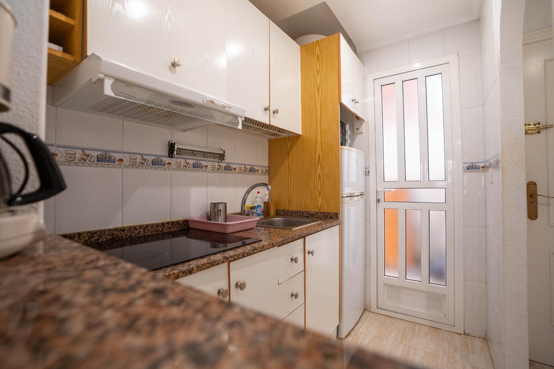 Resale - Ground Floor - Torrevieja - Playa del cura