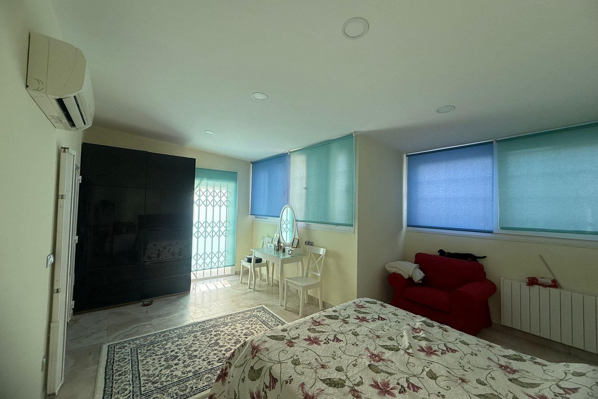 Resale - house - Orihuela Costa - Altos de Campoamor