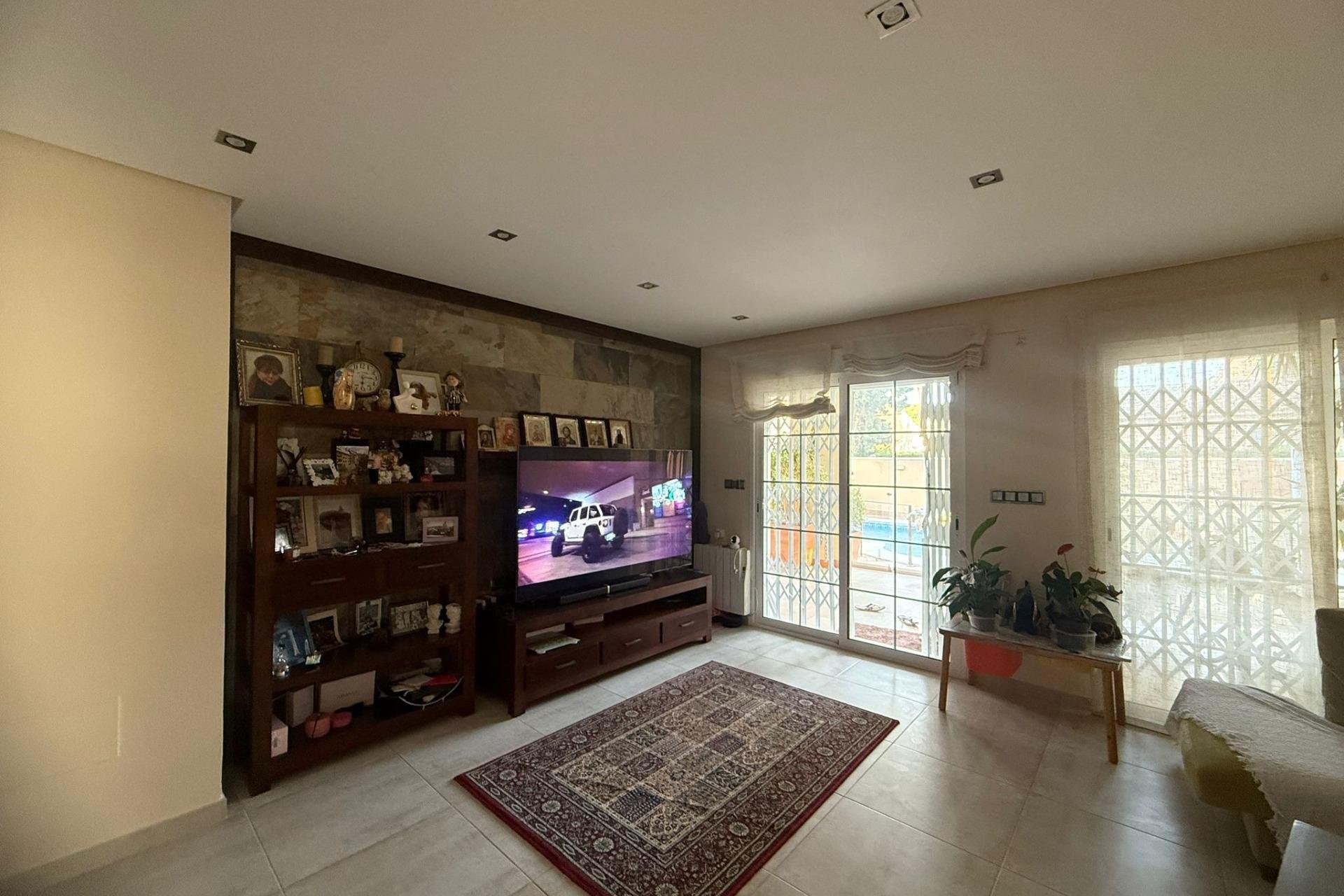 Resale - house - Orihuela Costa - Altos de Campoamor