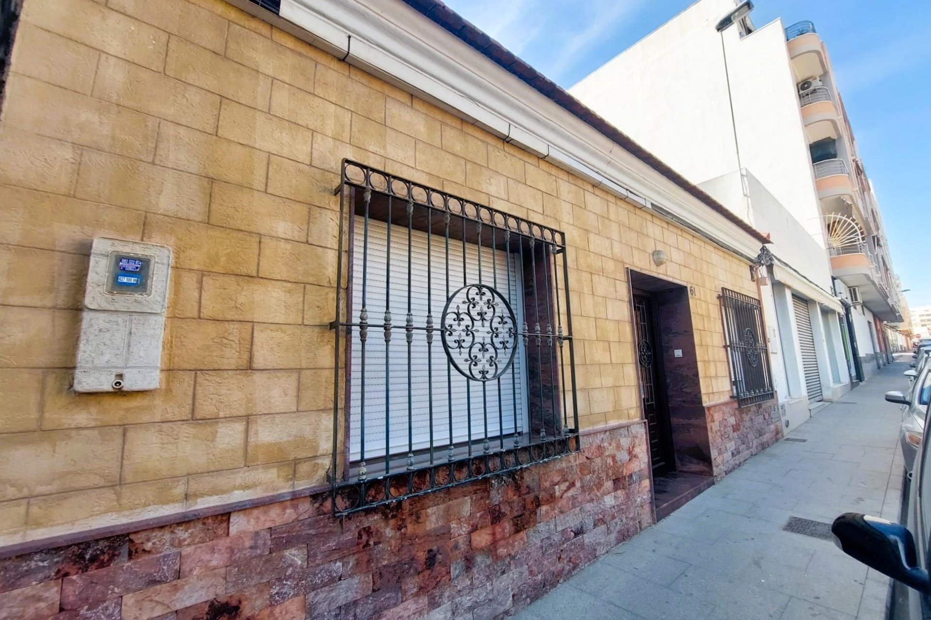 Resale - house - Torrevieja - Centro