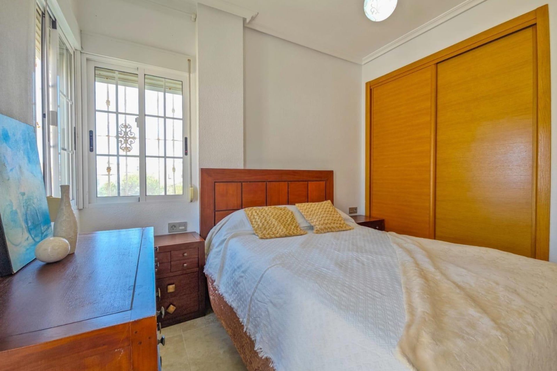 Resale - house - Torrevieja - La Mata