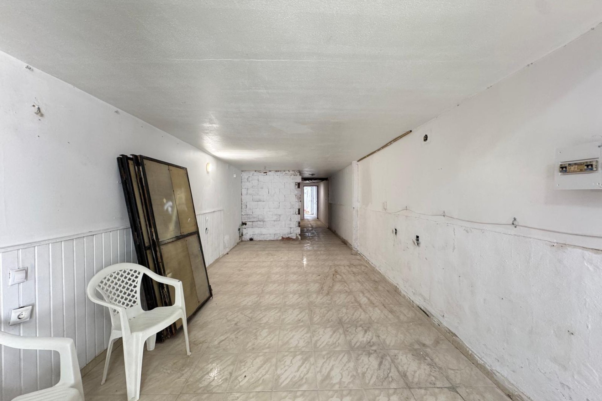 Resale - Industrial unit - Torrevieja - Centro