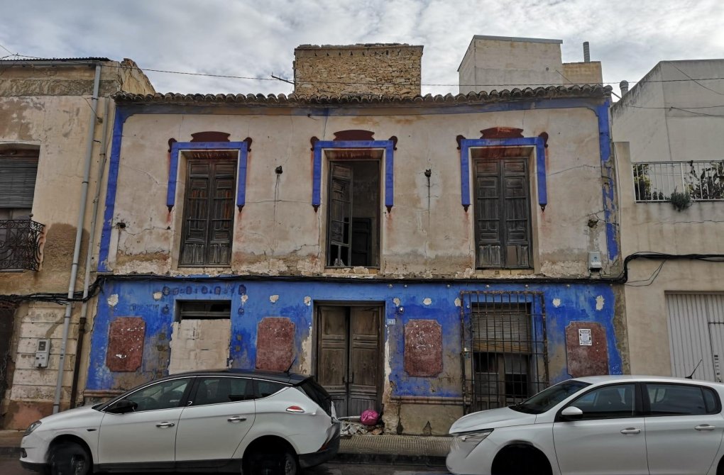 Resale - land - Dolores - Dolores - Town