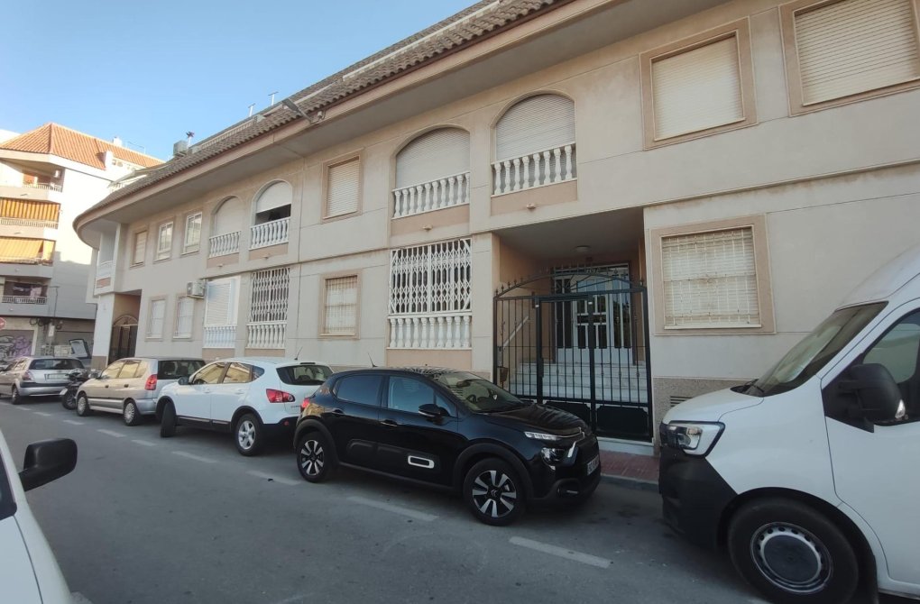 Resale - Penthouse - Torrevieja - Acequion