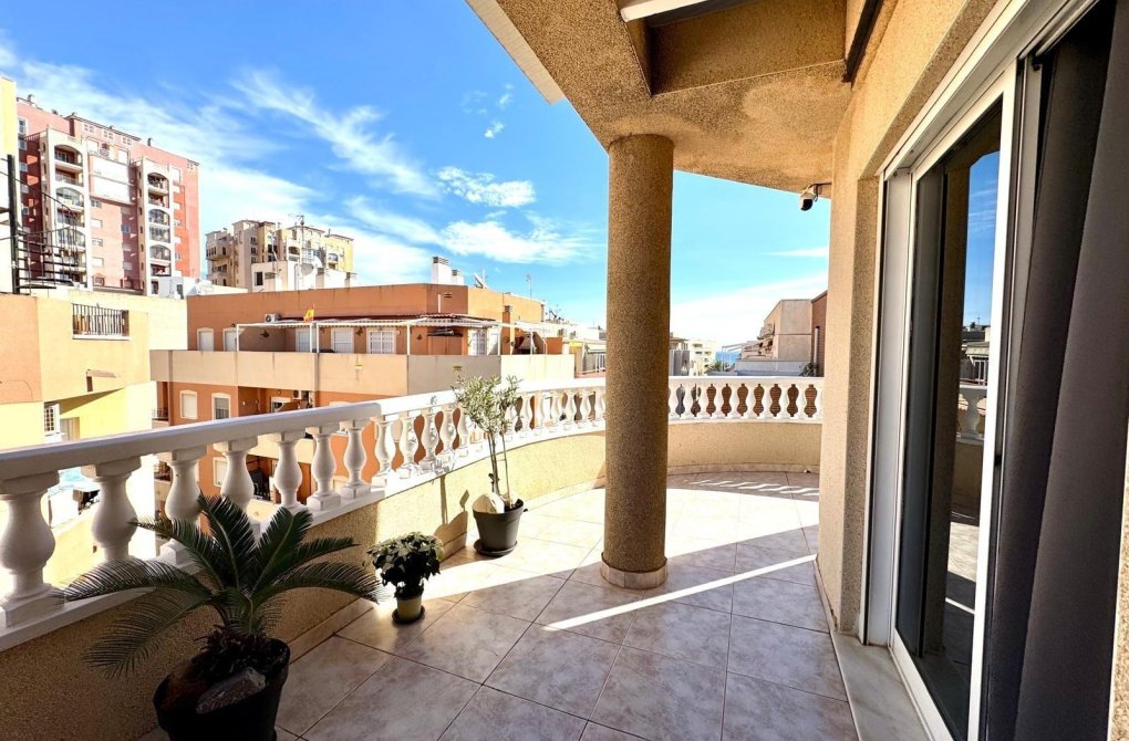 Resale - Penthouse - Torrevieja - Playa de los locos