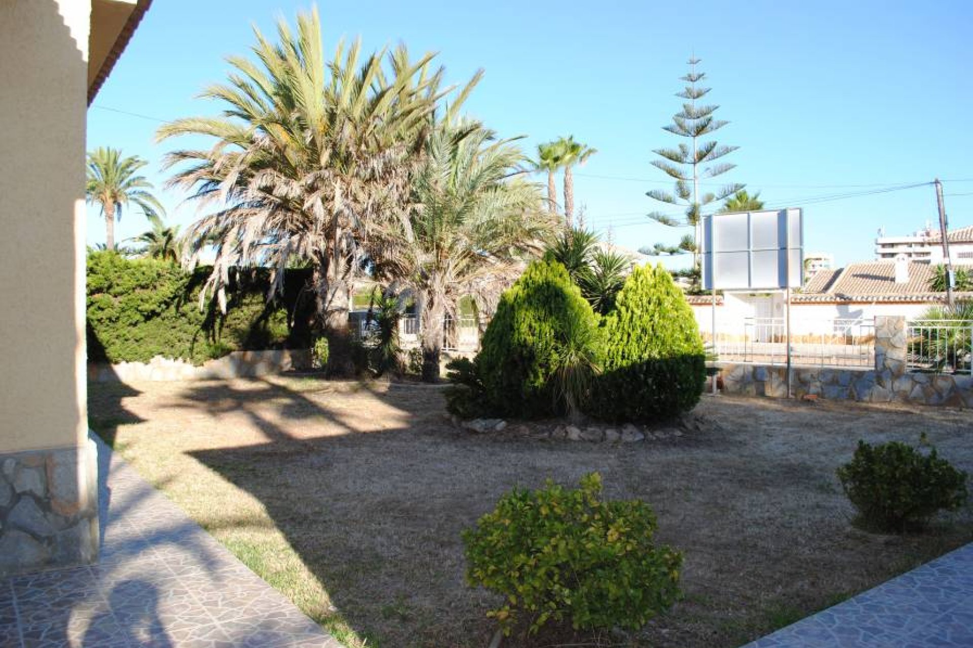 Resale - Plot / Land - Orihuela Costa - Cabo Roig
