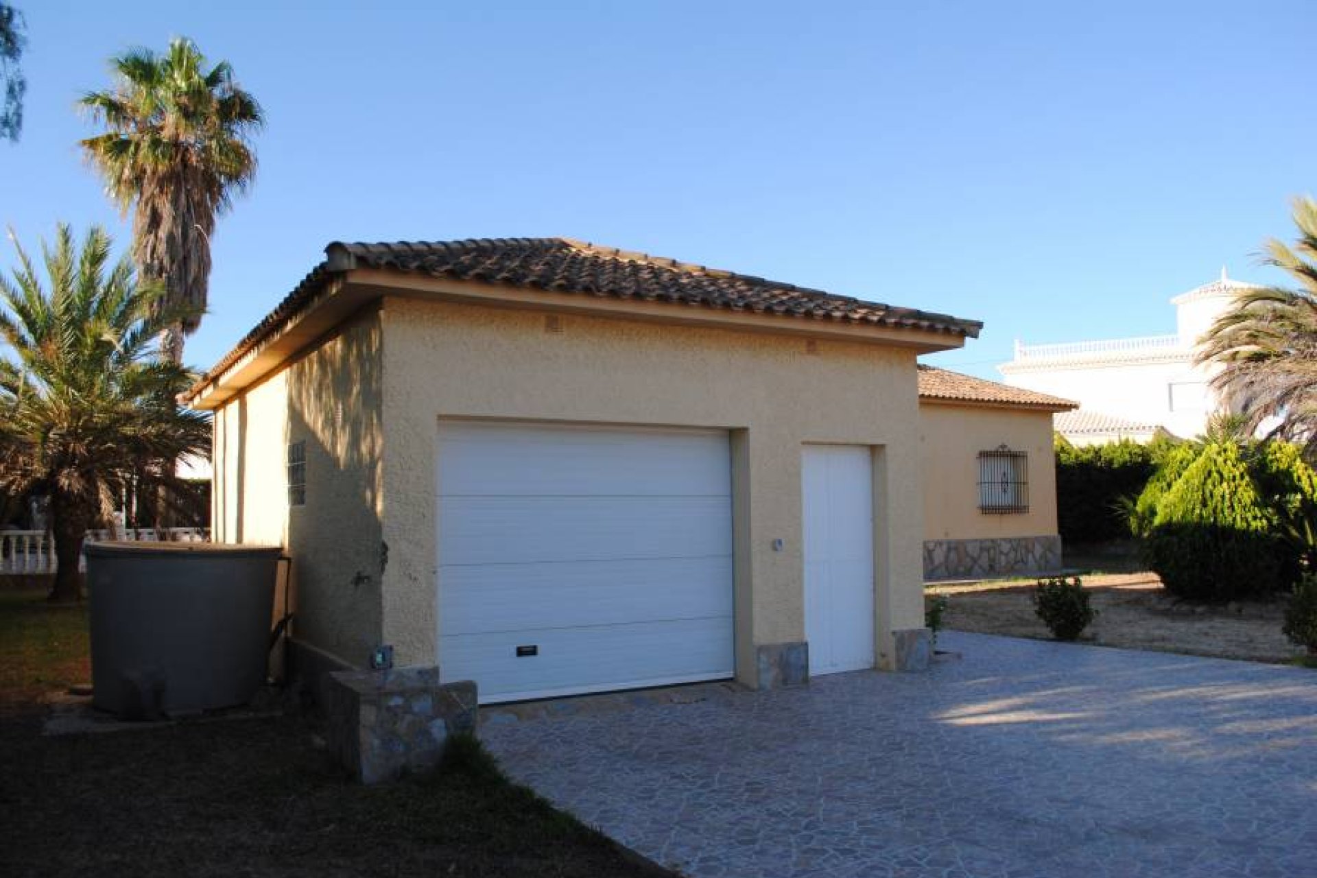 Resale - Plot / Land - Orihuela Costa - Cabo Roig