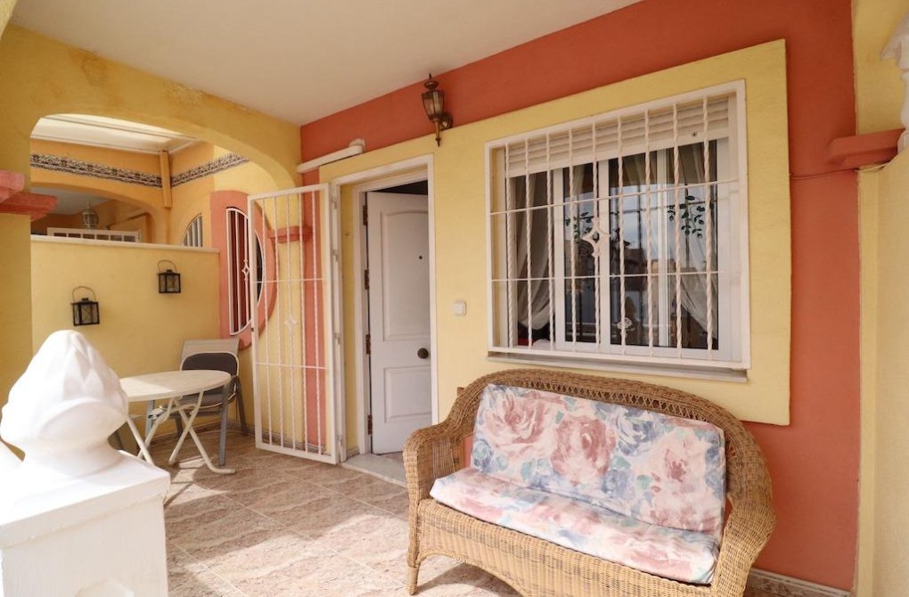 Resale - semi-detached house - Orihuela Costa - La Zenia