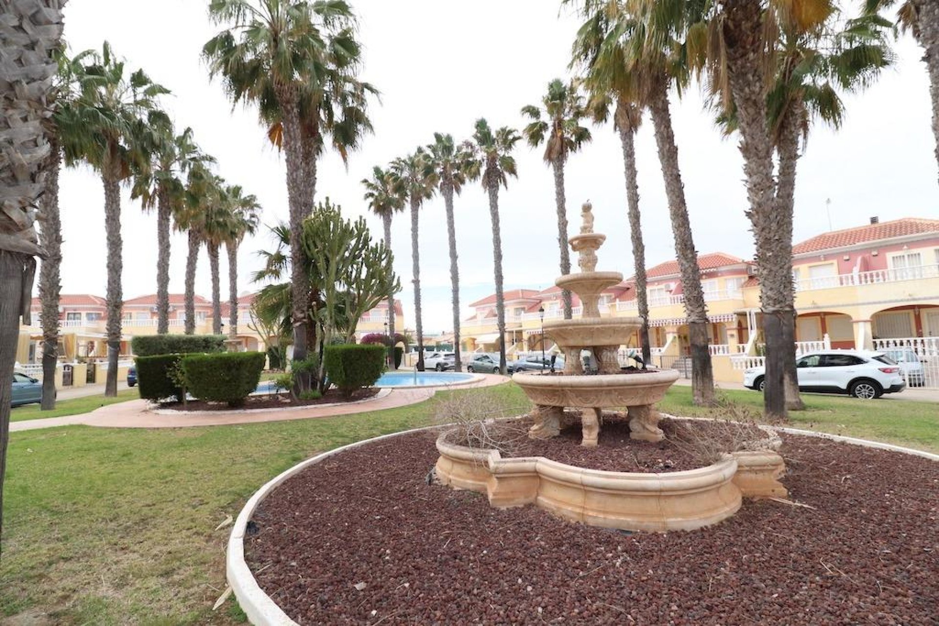 Resale - semi-detached house - Orihuela Costa - La Zenia