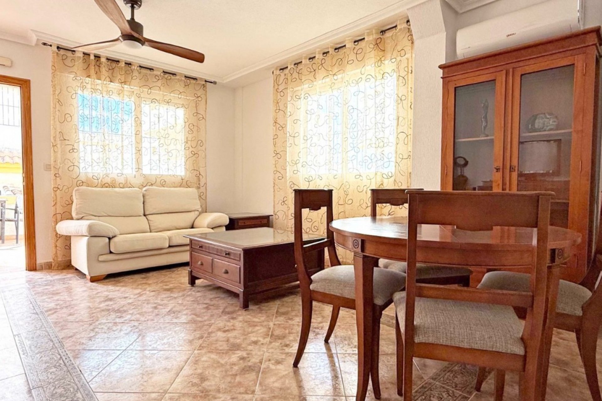 Resale - Semi Detached Villa - Orihuela Costa - Los Altos