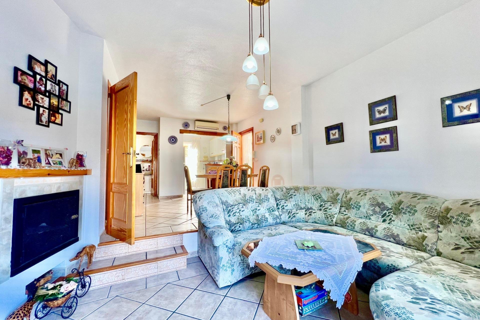 Resale - Semi - Torrevieja - Cabo cervera