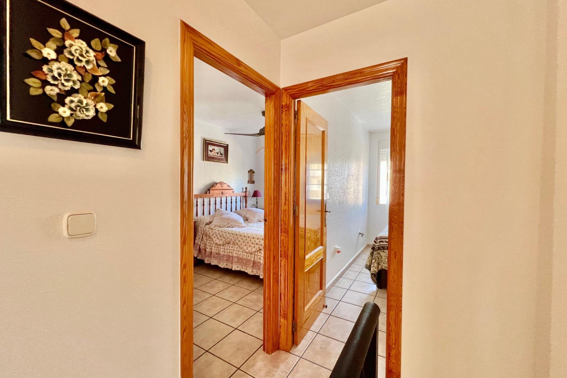 Resale - Semi - Torrevieja - Cabo cervera