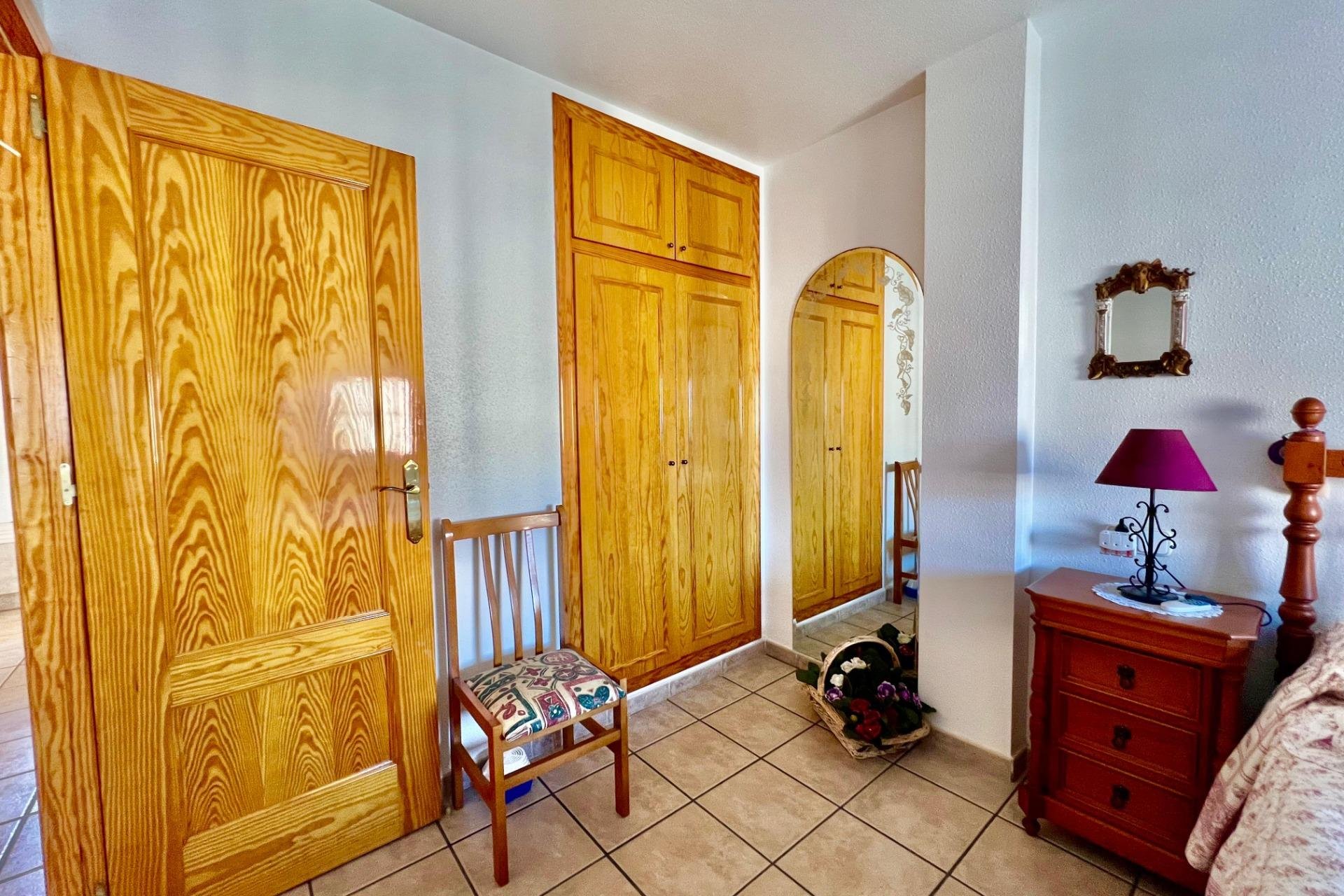 Resale - Semi - Torrevieja - Cabo cervera