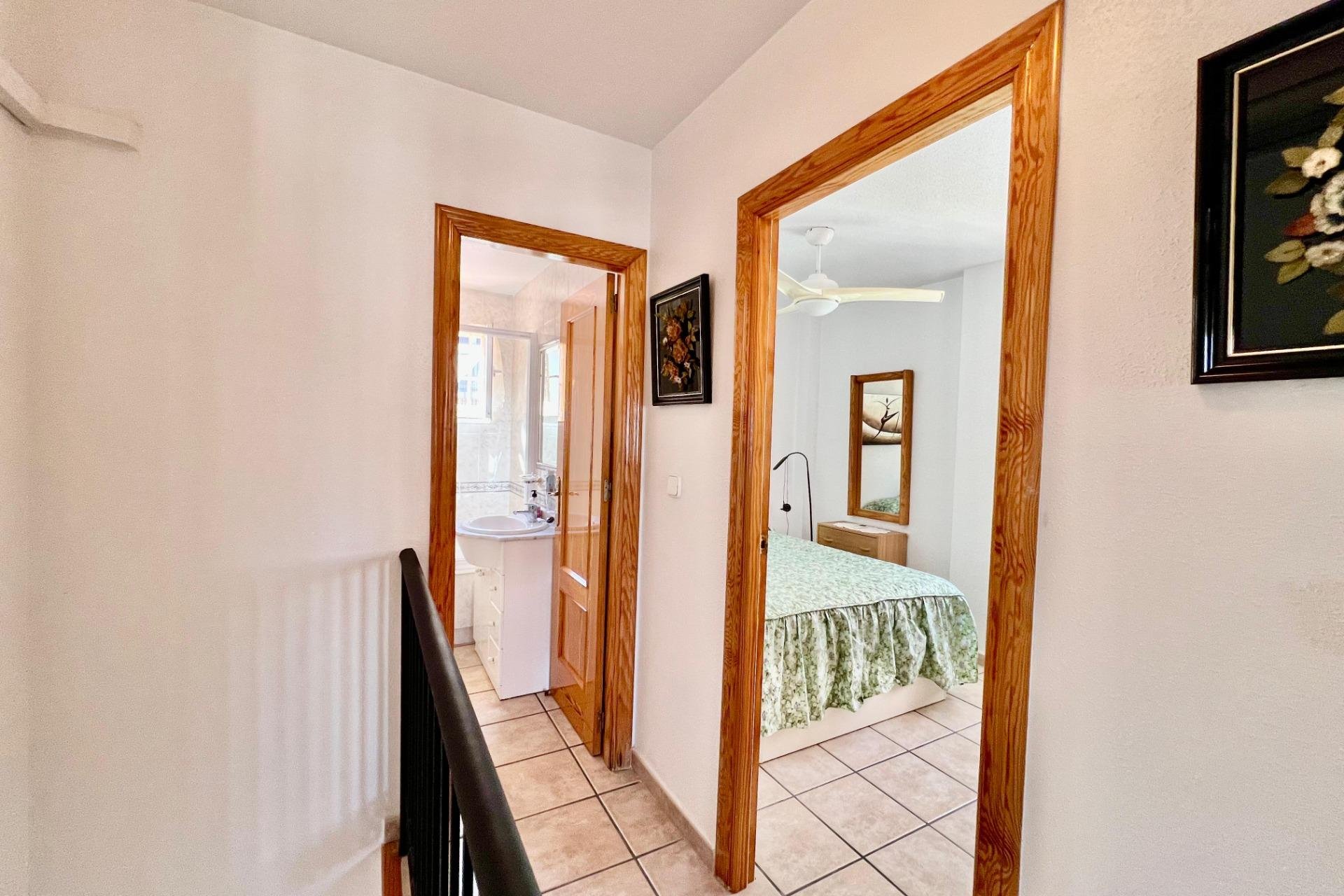 Resale - Semi - Torrevieja - Cabo cervera