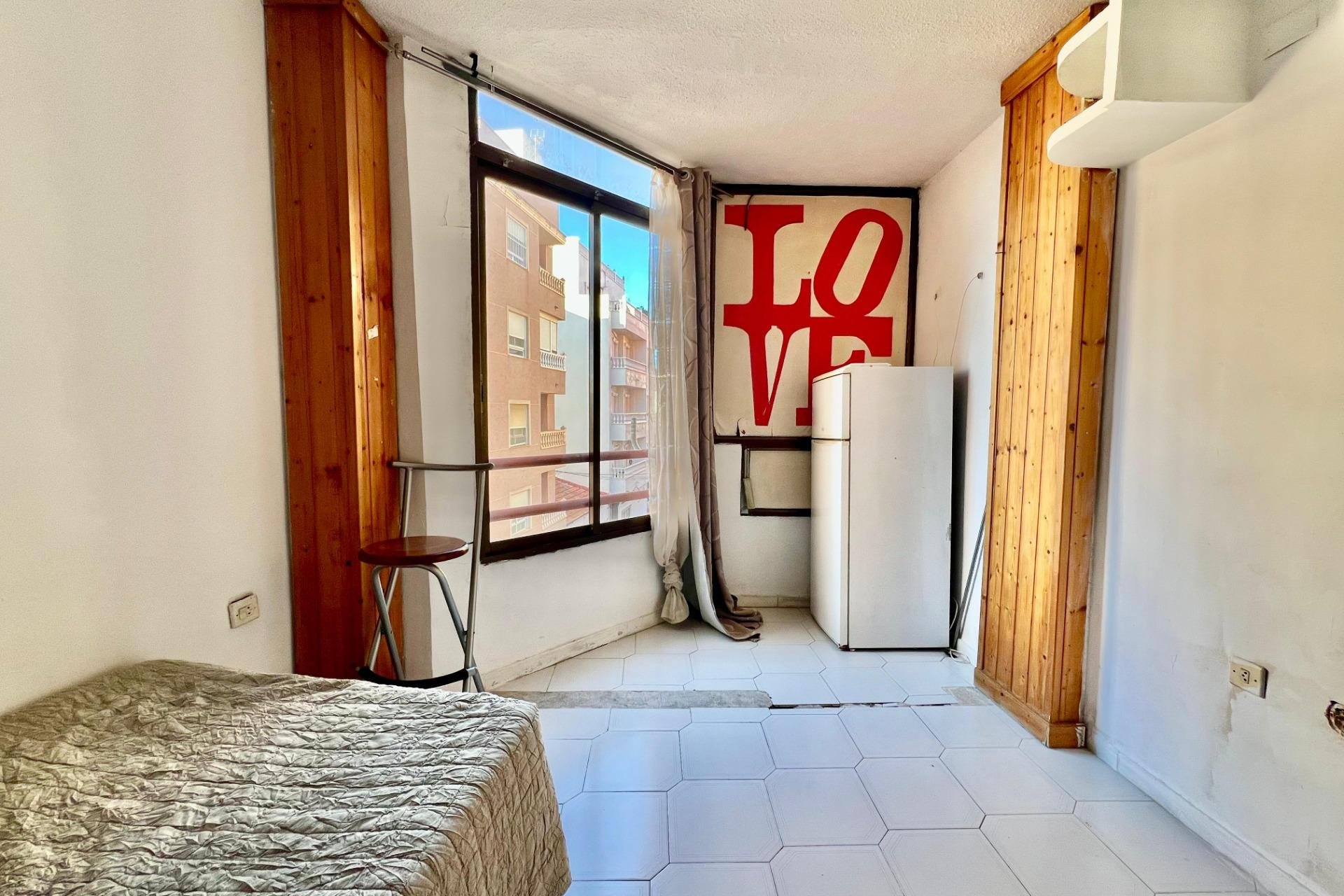 Resale - Studio - Torrevieja - Centro