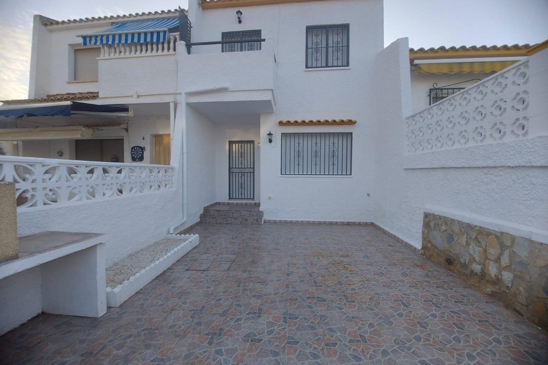 Resale - Terraced house - Orihuela Costa - La Florida