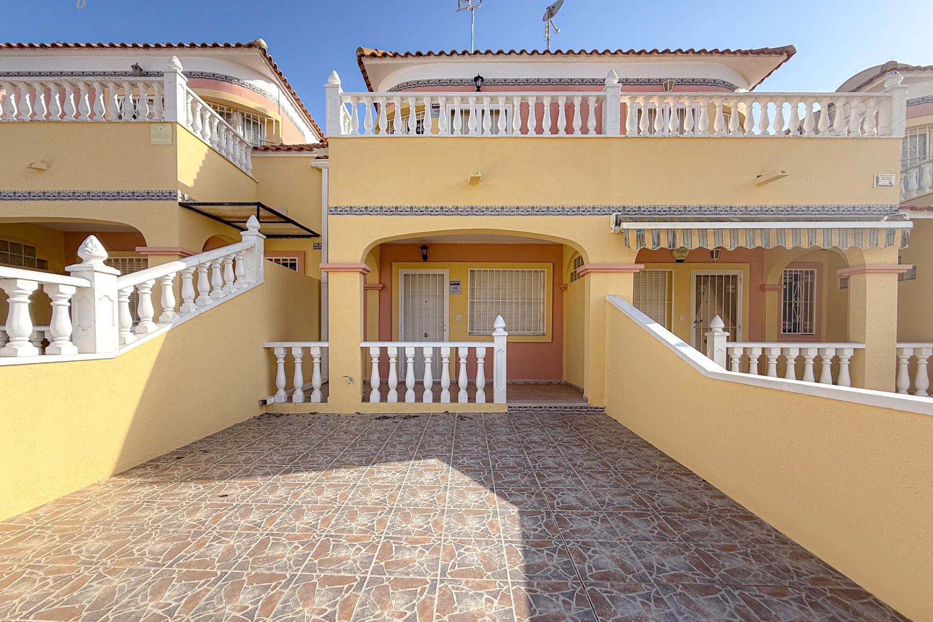 Resale - Terraced house - Orihuela Costa - Las Filipinas