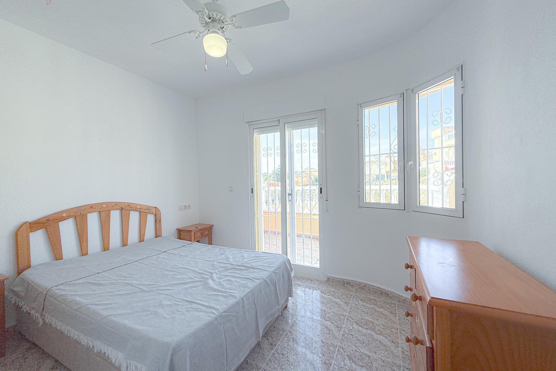 Resale - Terraced house - Orihuela Costa - Las Filipinas