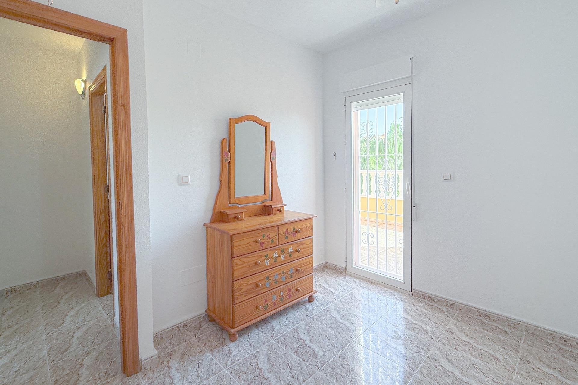 Resale - Terraced house - Orihuela Costa - Las Filipinas