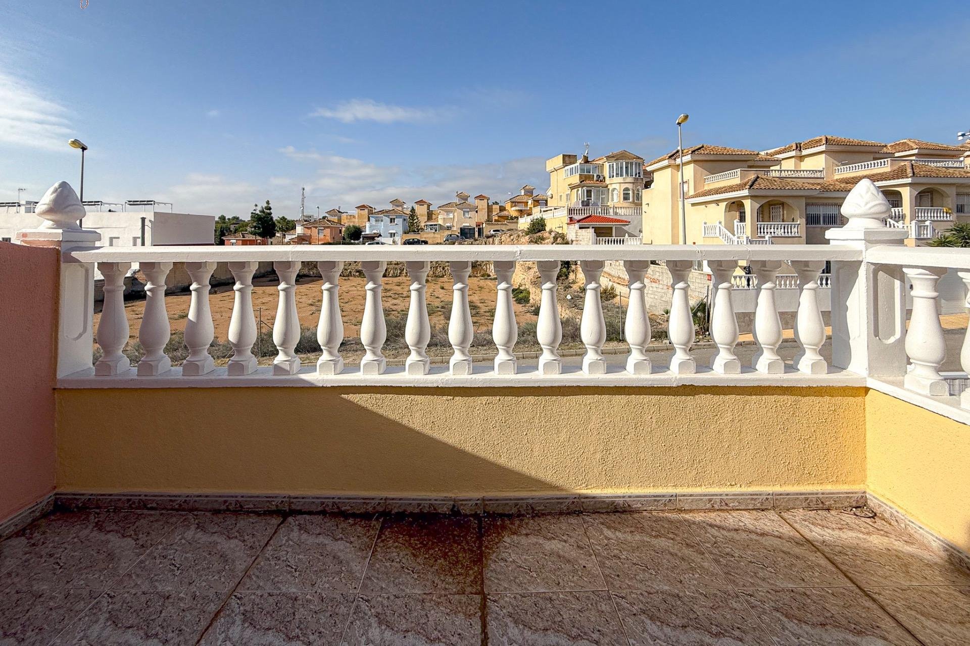 Resale - Terraced house - Orihuela Costa - Las Filipinas