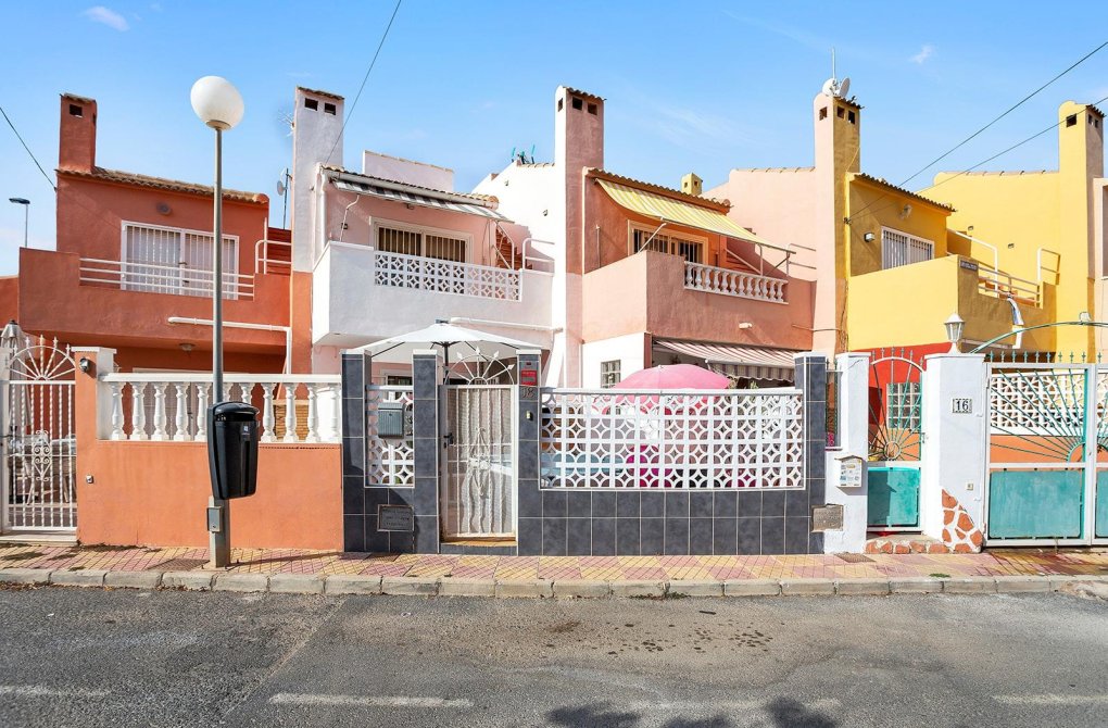 Resale - Terraced house - Torrevieja - Aguas nuevas 1
