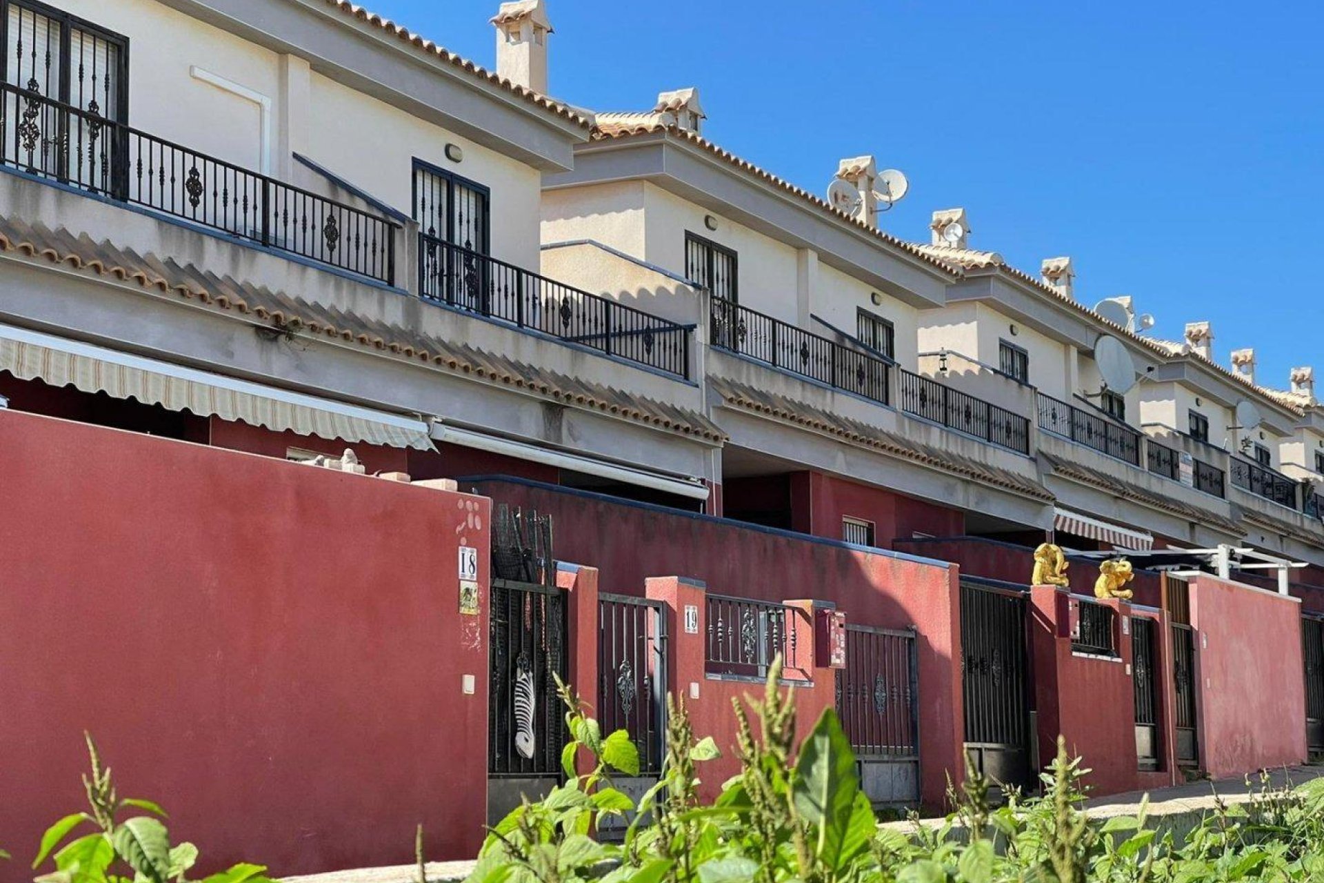Resale - Terraced house - Torrevieja - Aguas Nuevas