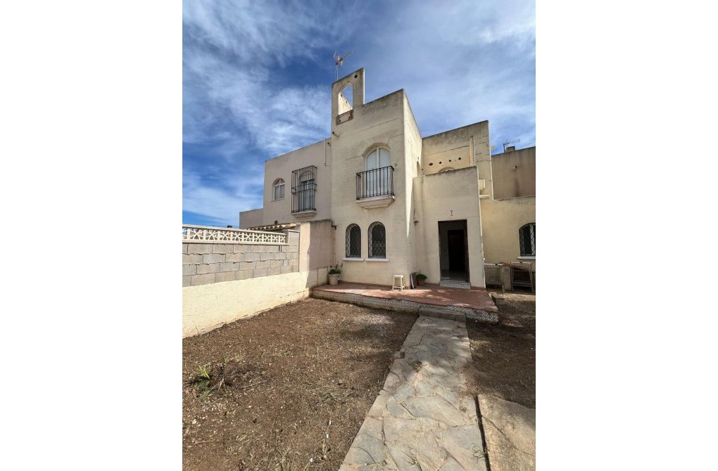 Resale - Terraced house - Torrevieja - Carrefour