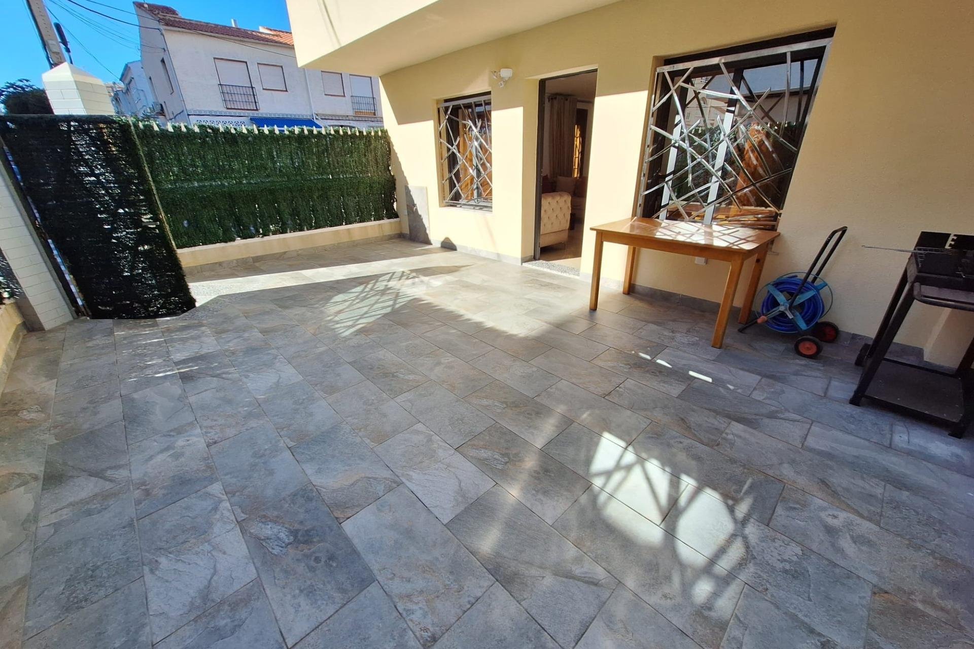 Resale - Terraced house - Torrevieja - Centro