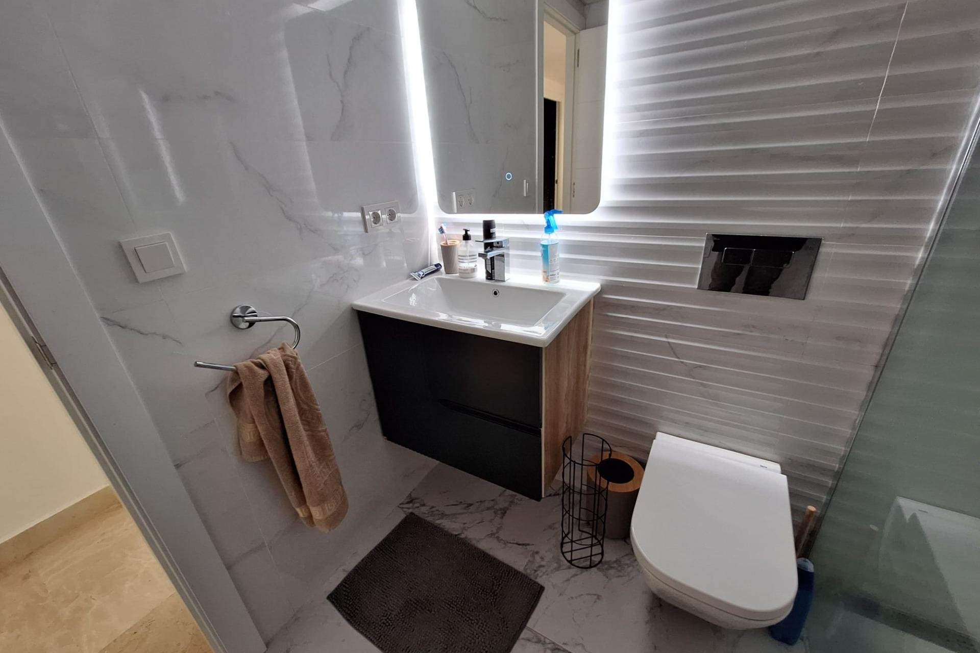 Resale - Terraced house - Torrevieja - Centro