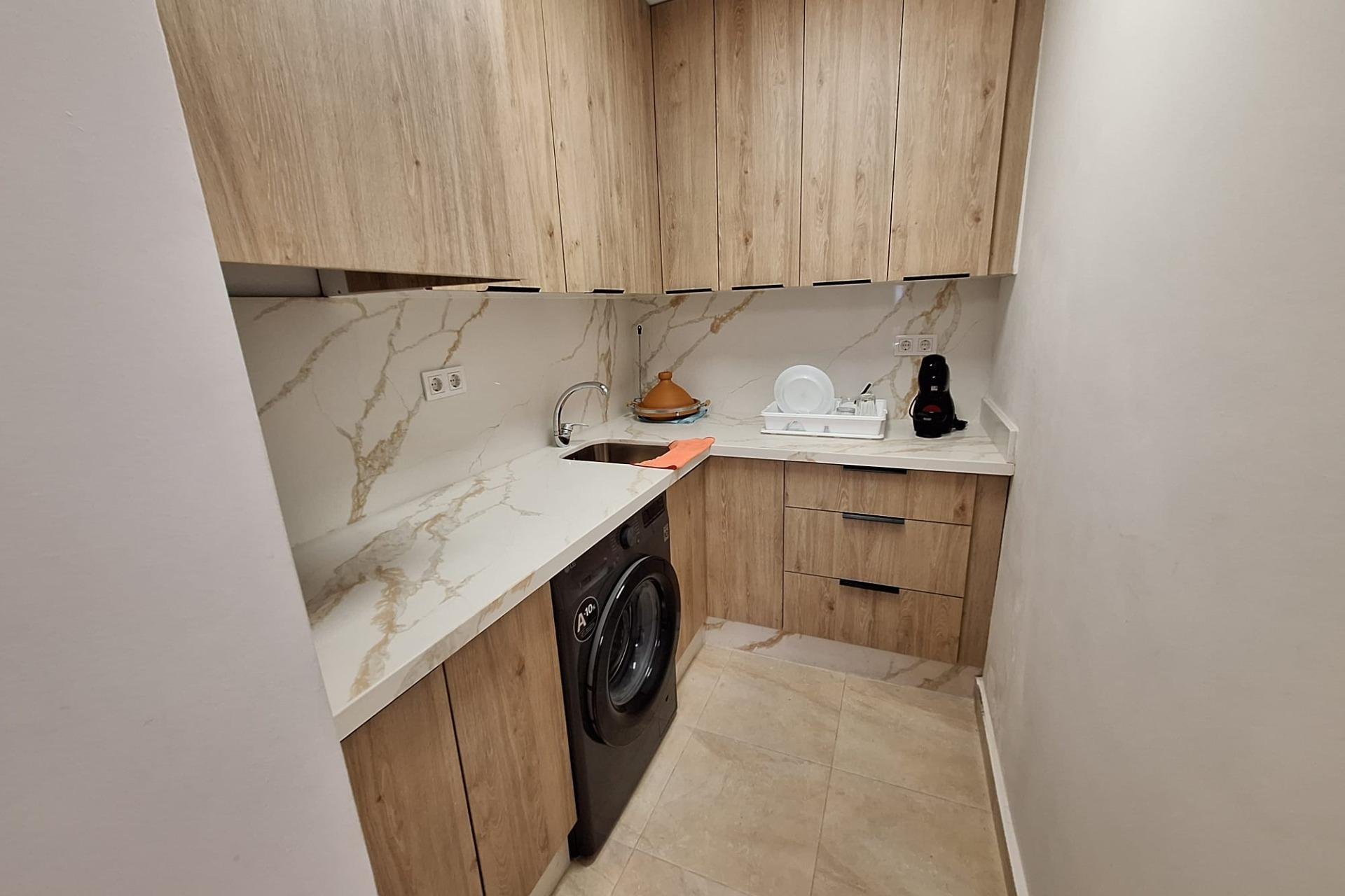 Resale - Terraced house - Torrevieja - Centro